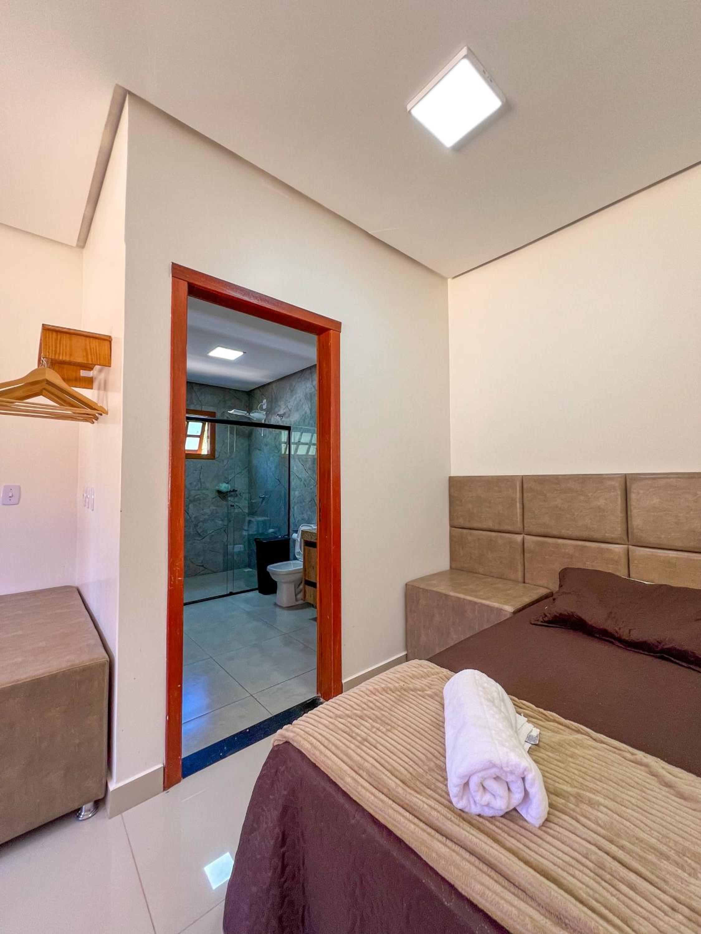 Casa espelho - 4 suítes em Pirenópolis
