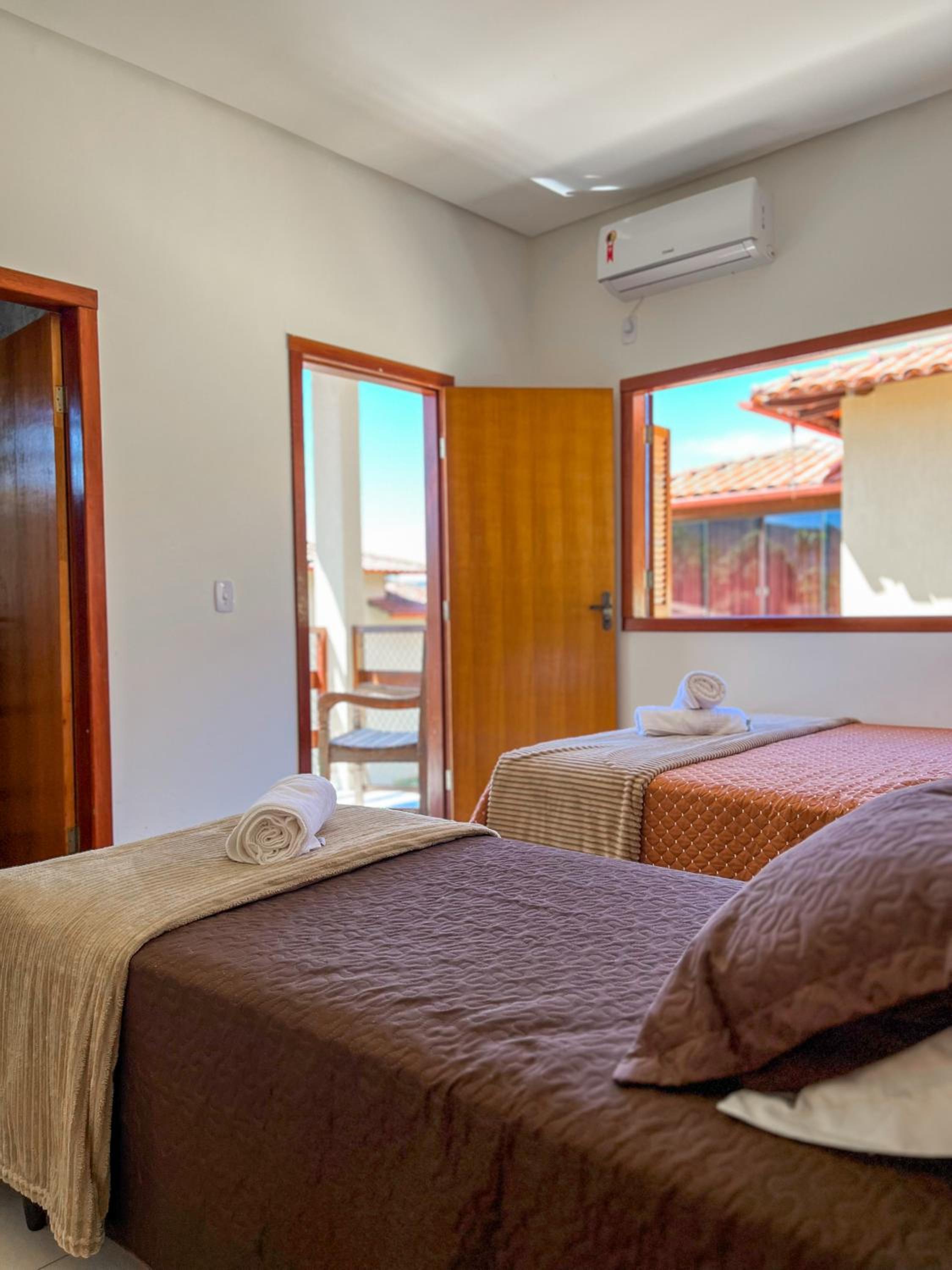 Casa espelho - 4 suítes em Pirenópolis