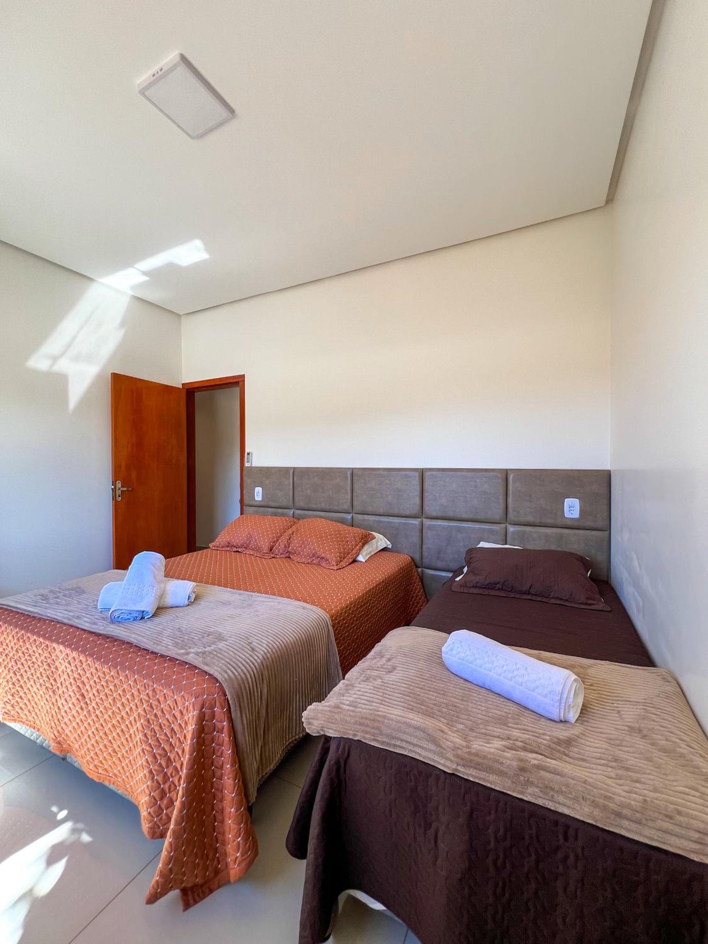 Casa espelho - 4 suítes em Pirenópolis
