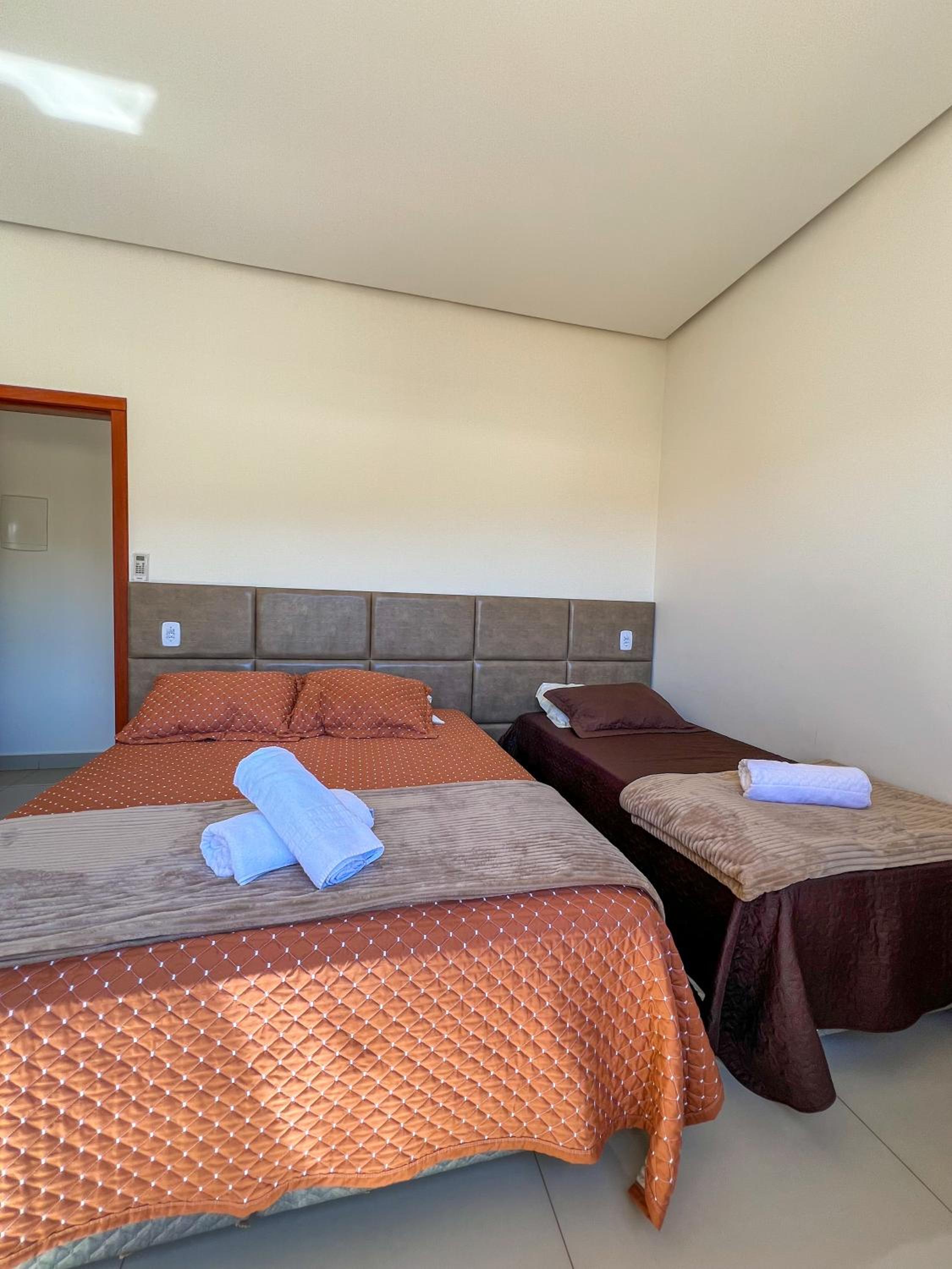 Casa espelho - 4 suítes em Pirenópolis