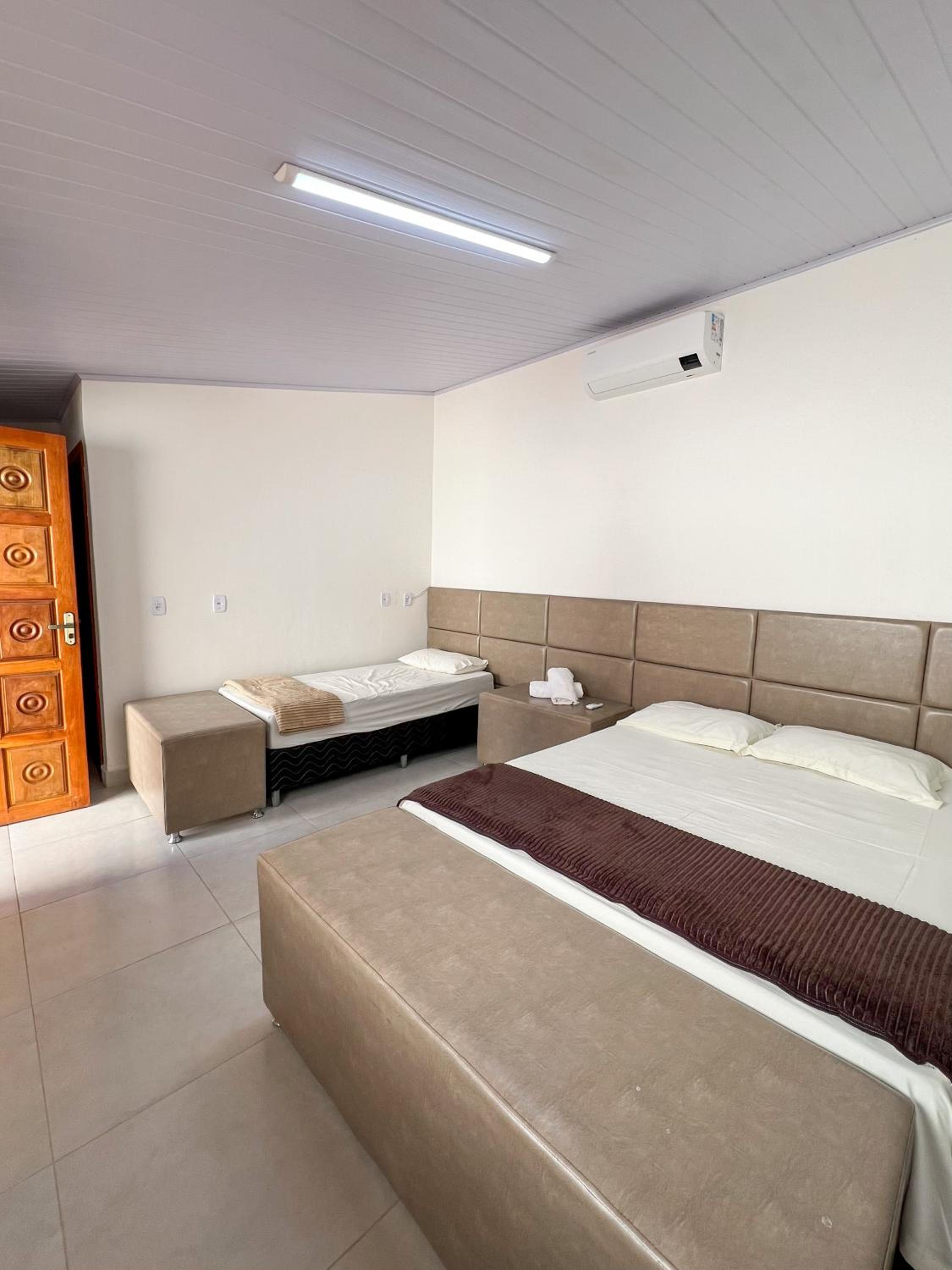 Casa espelho - 4 suítes em Pirenópolis
