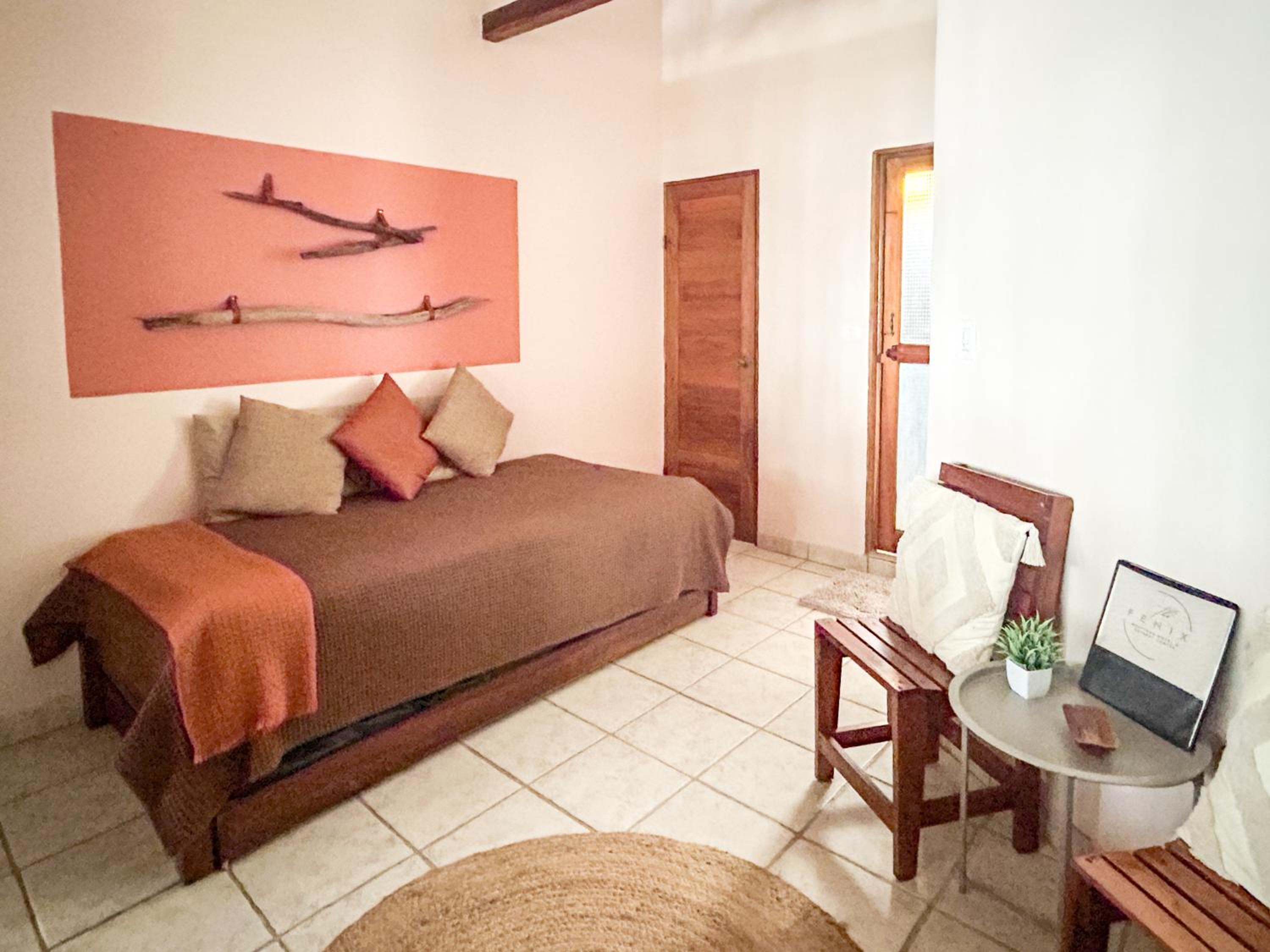 Fenix Hotel - On the Beach