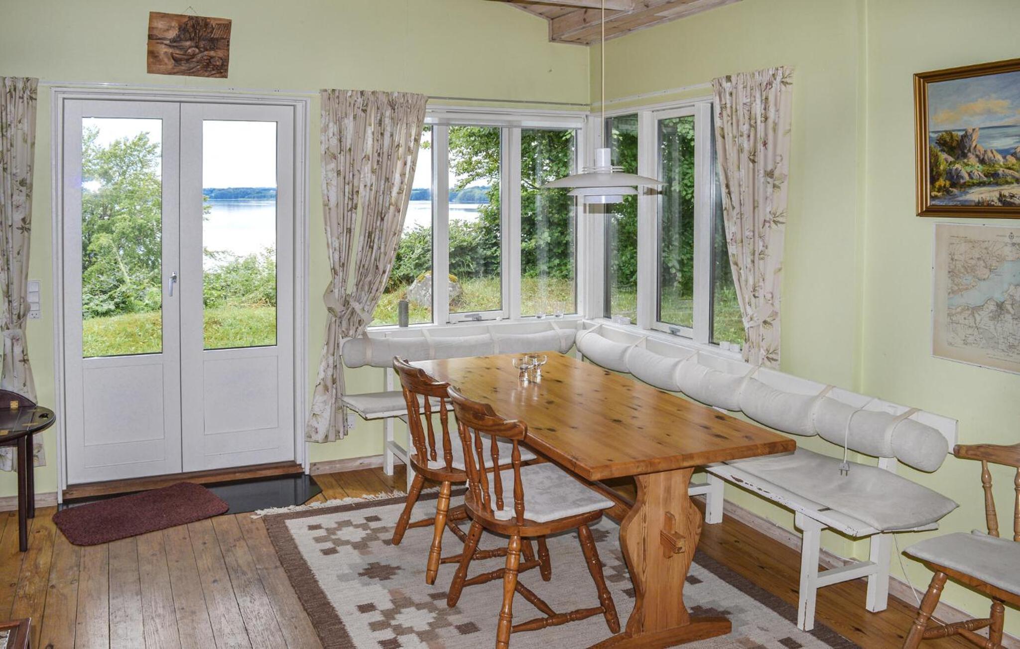 3 Bedroom Amazing Home In Mariager view 3