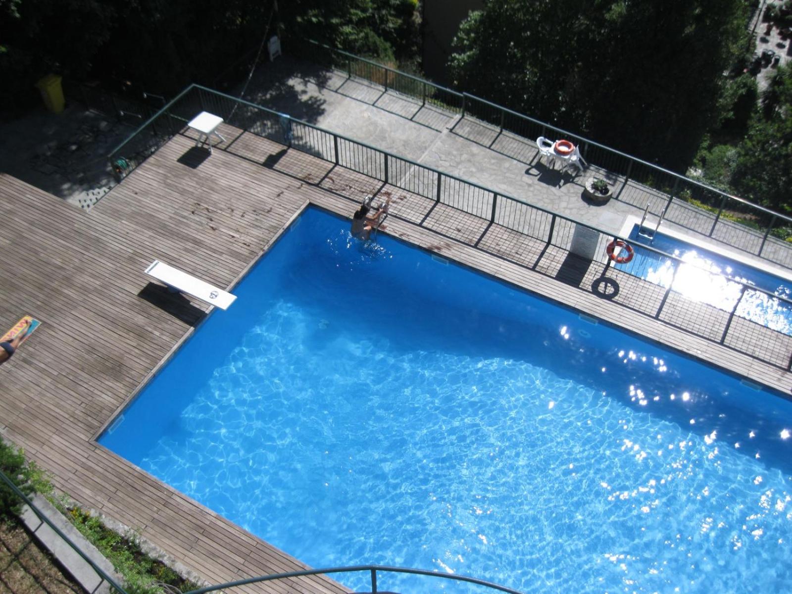 Top Hill Genoa photo 2