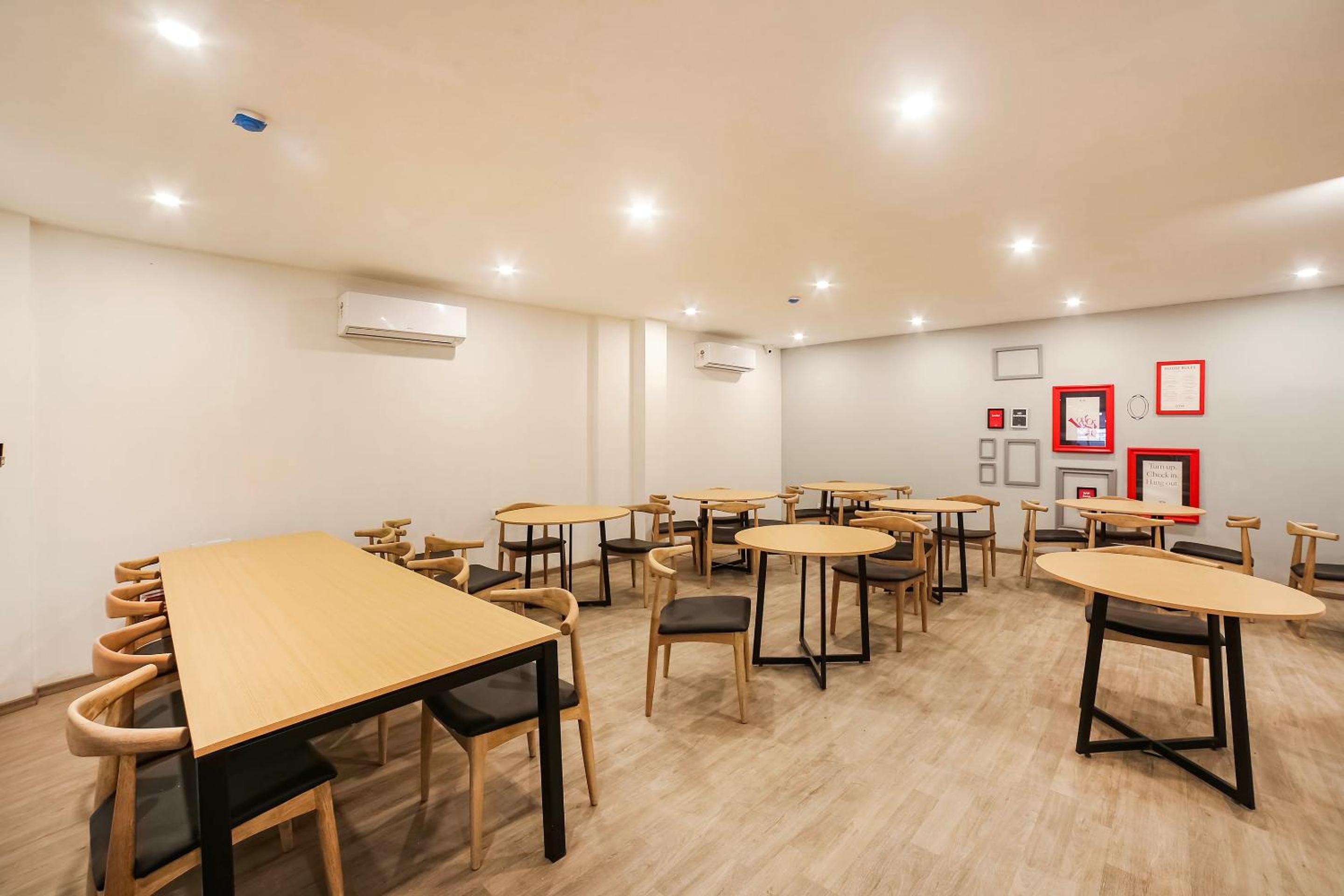 Gurgaon Vacations - Super Townhouse Sector 46 Gurgaon Near Appu Ghar - Property Image 5