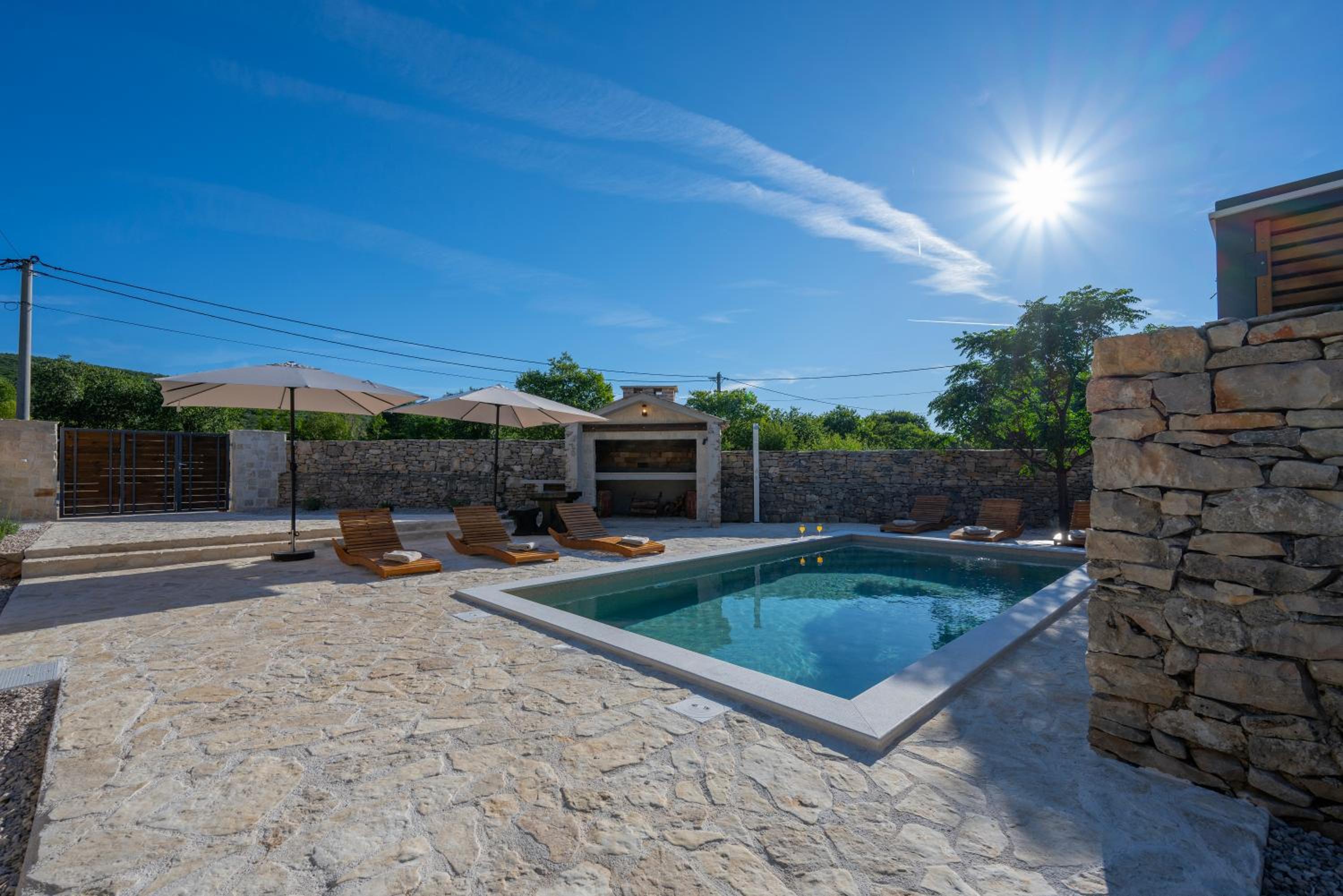 Hedonica house