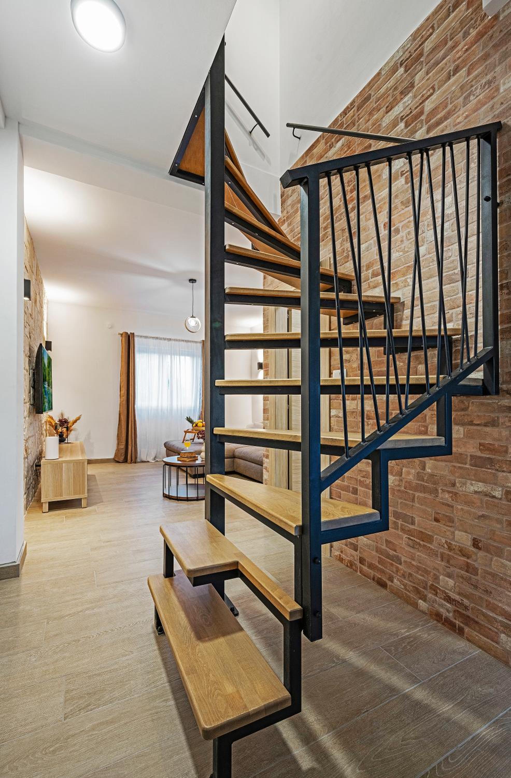 Hedonica house