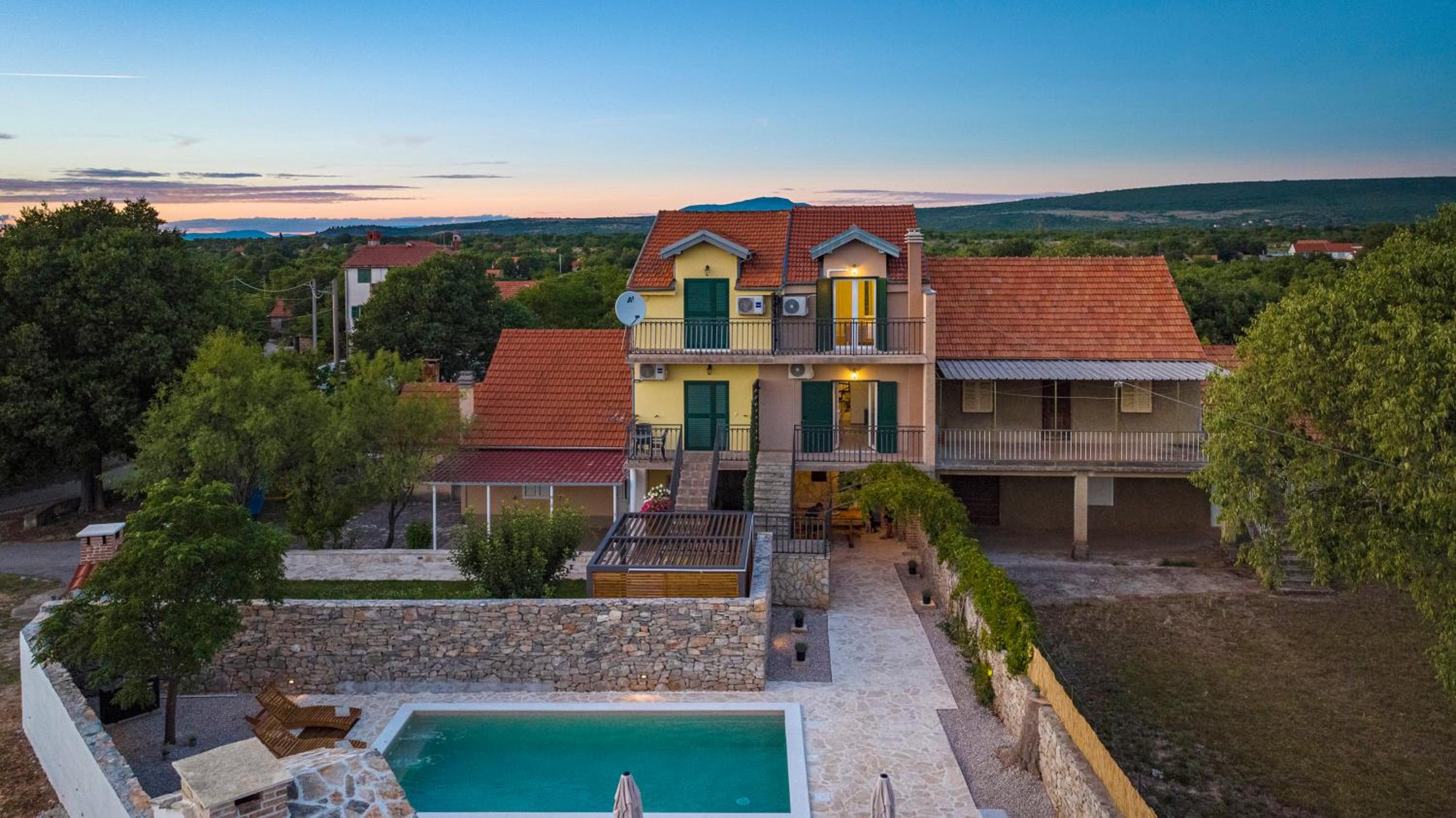 Hedonica house
