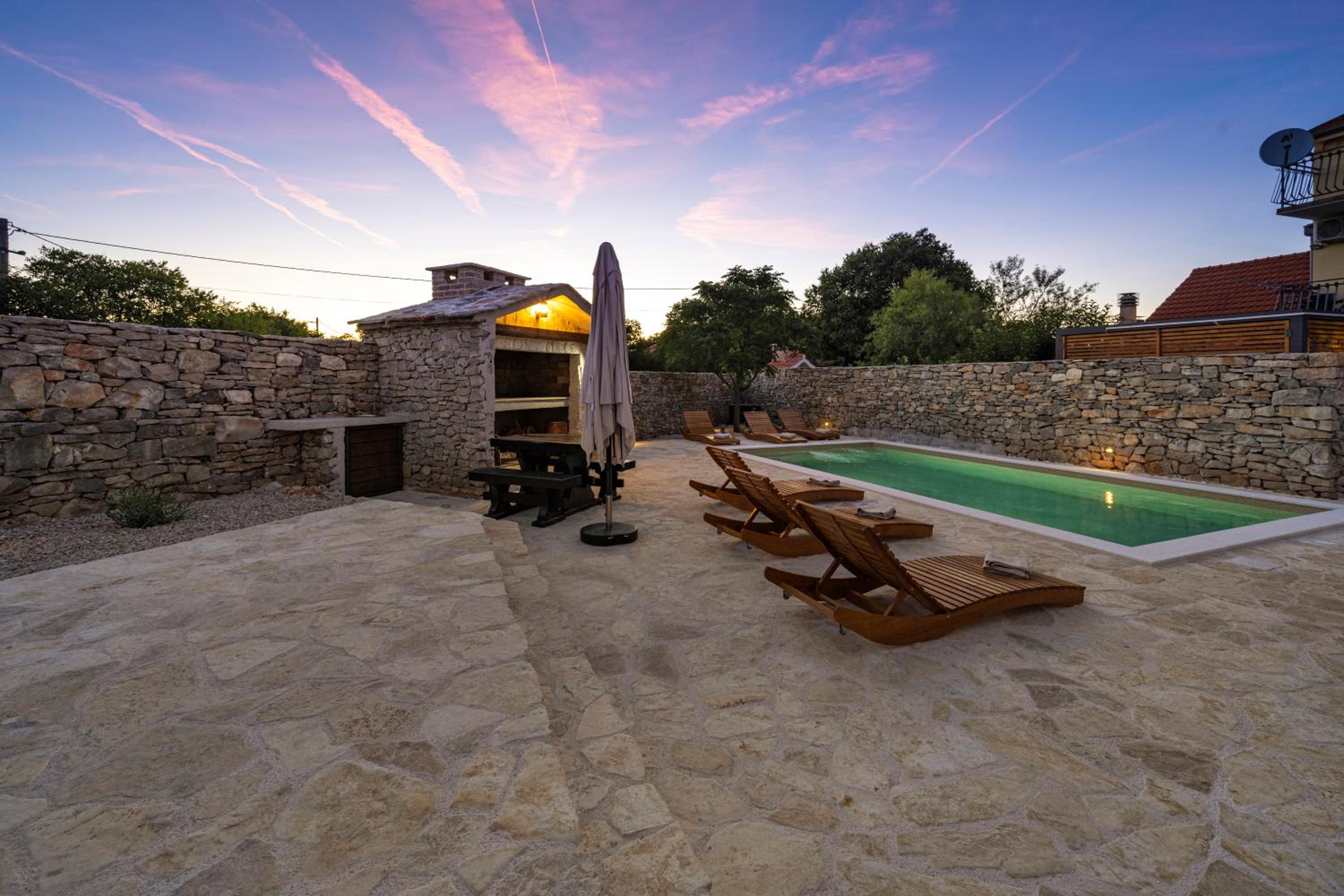 Hedonica house