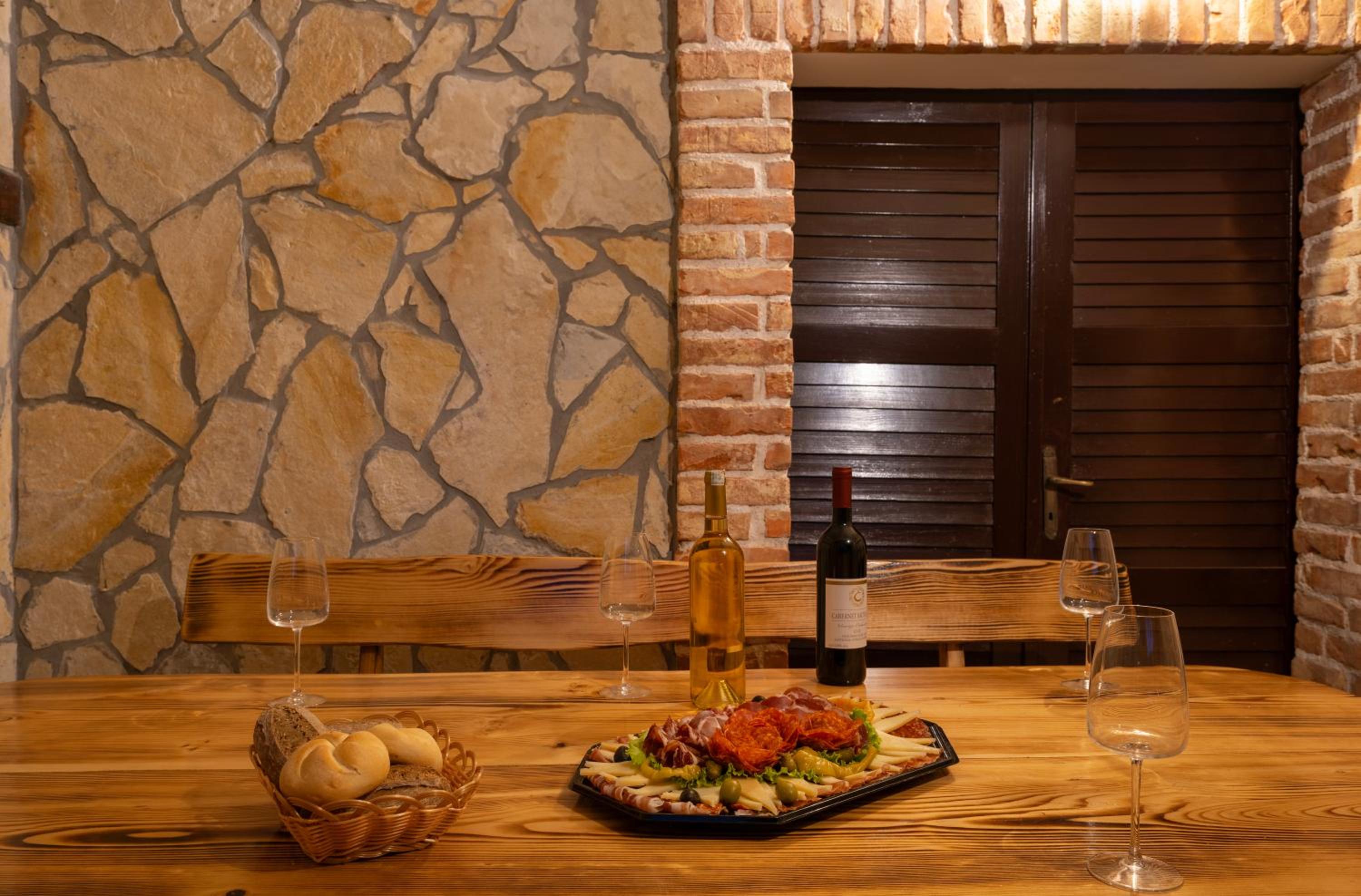 Hedonica house