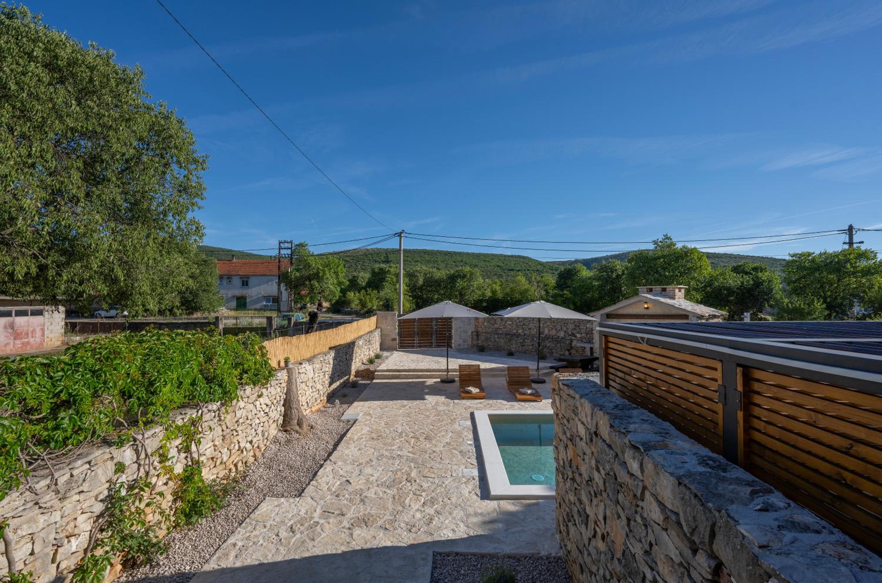 Hedonica house