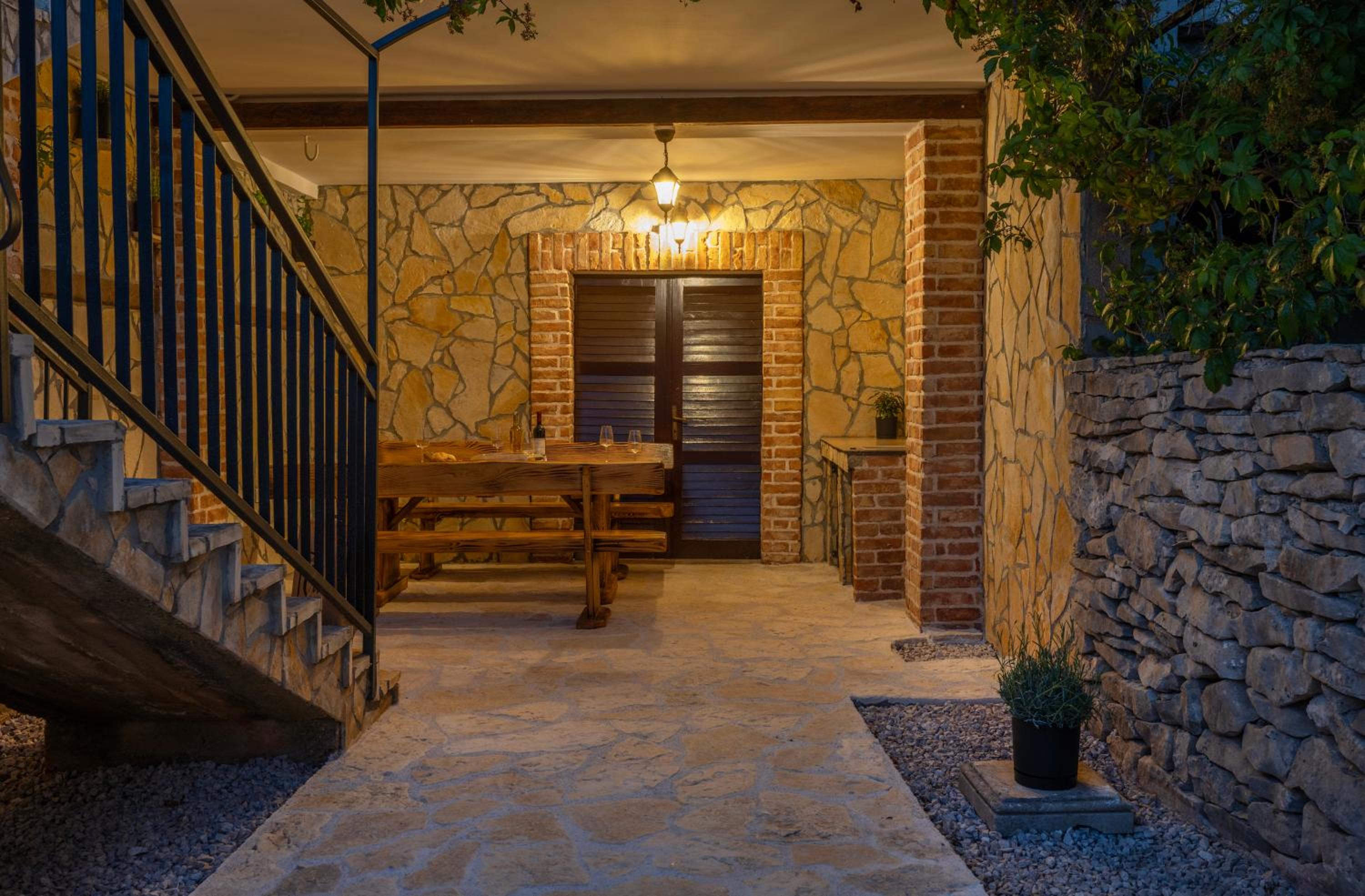 Hedonica house