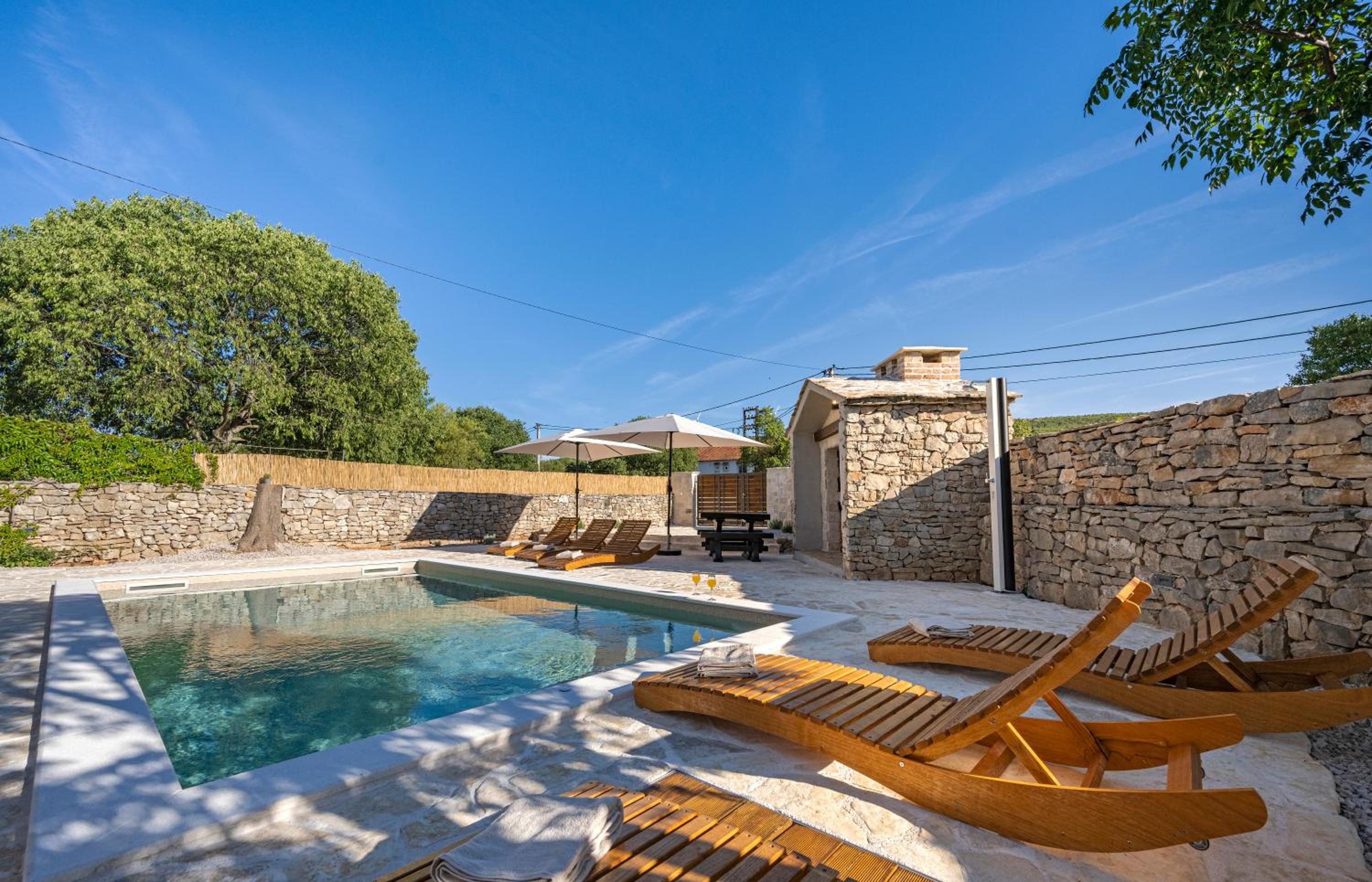 Hedonica house