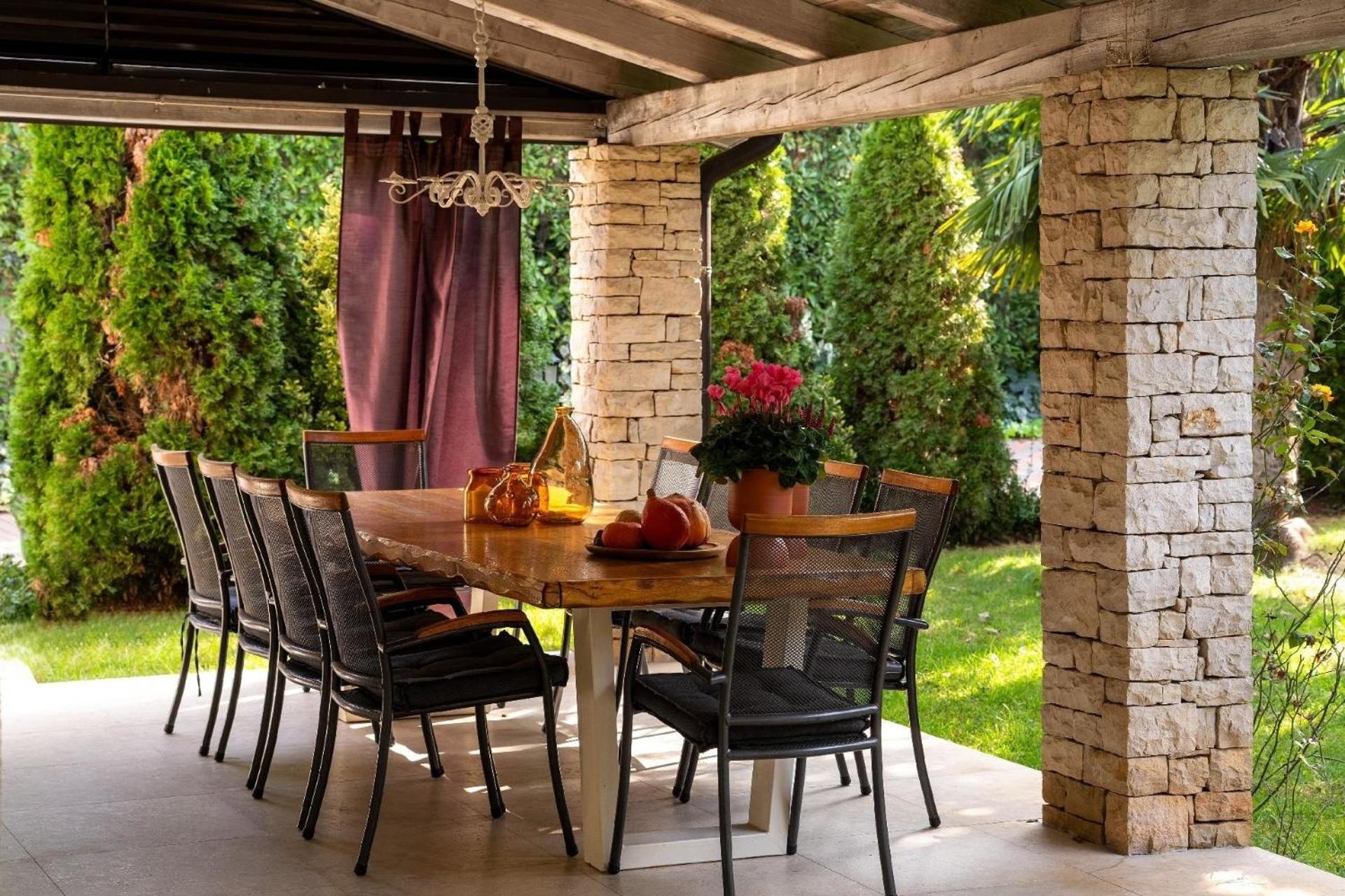Standnahe Villa mit Pool, Meerblick und Pool view 3