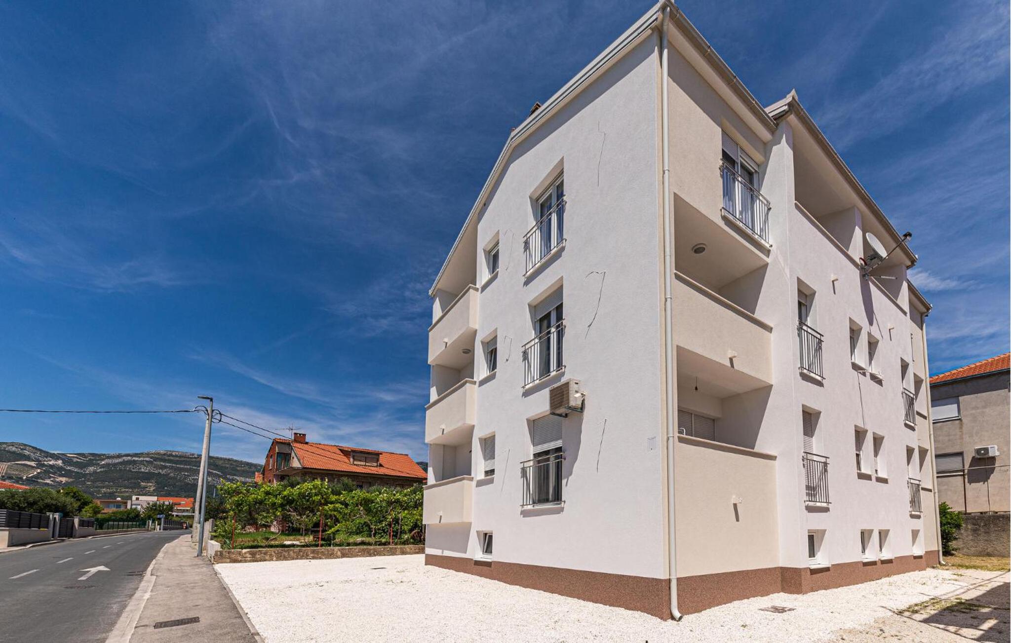 Stunning Apartment In Kastel Novi view 4