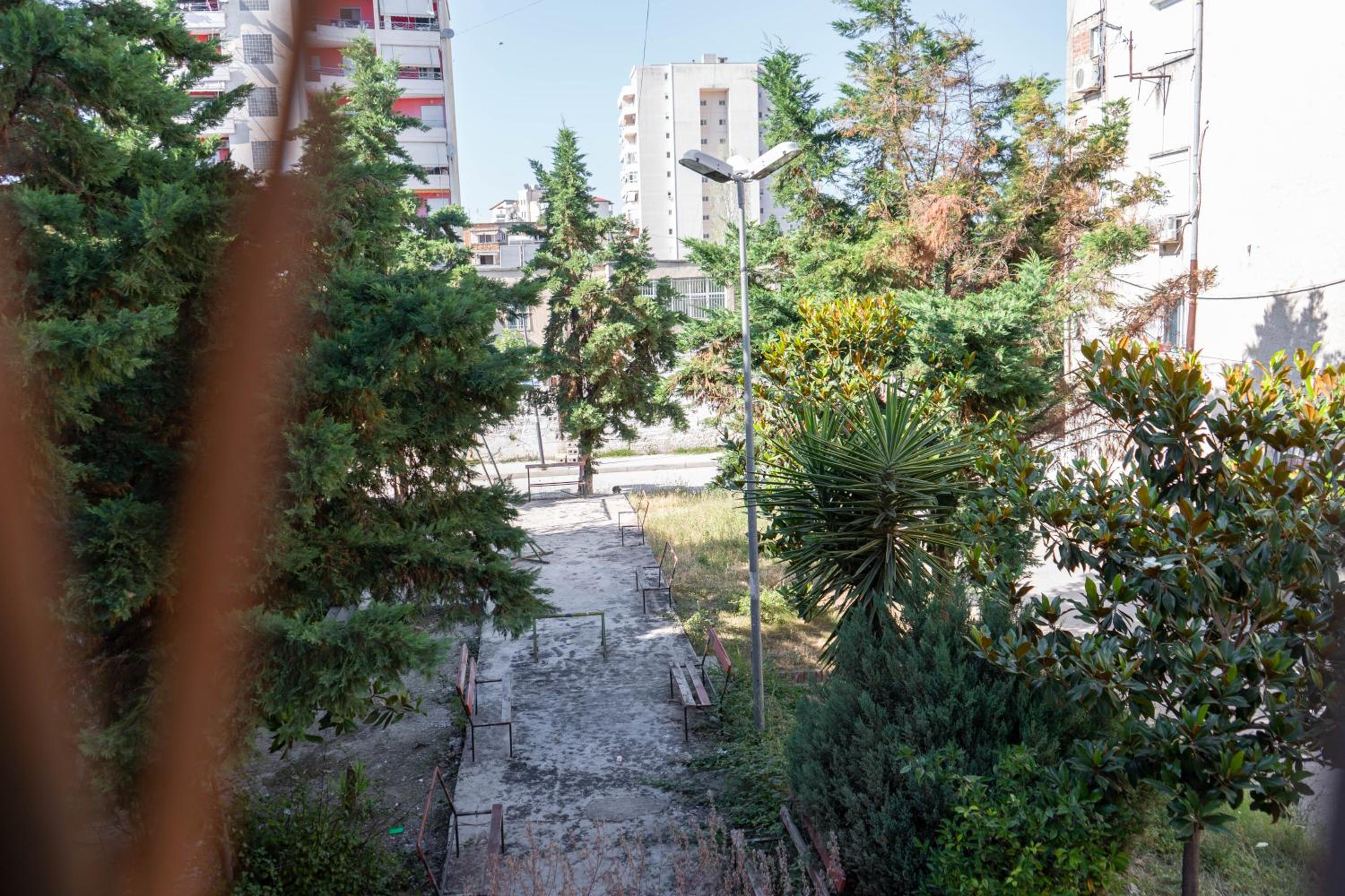 Spacious & Relaxing Home with Free Parking