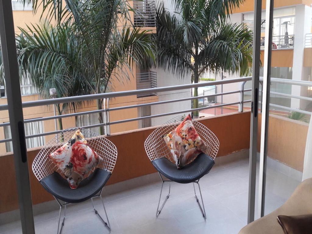 214 three bedroom apartment exclusive area cali