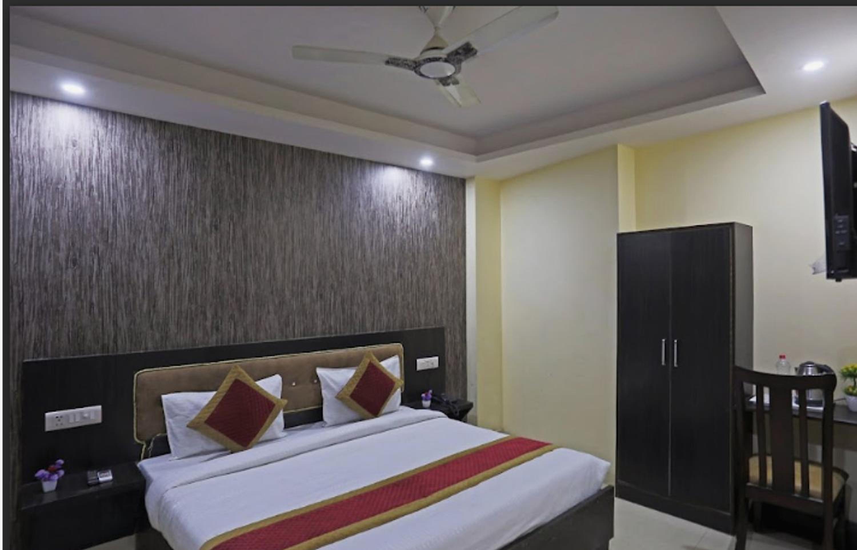 Hotel O URBAN WINGS