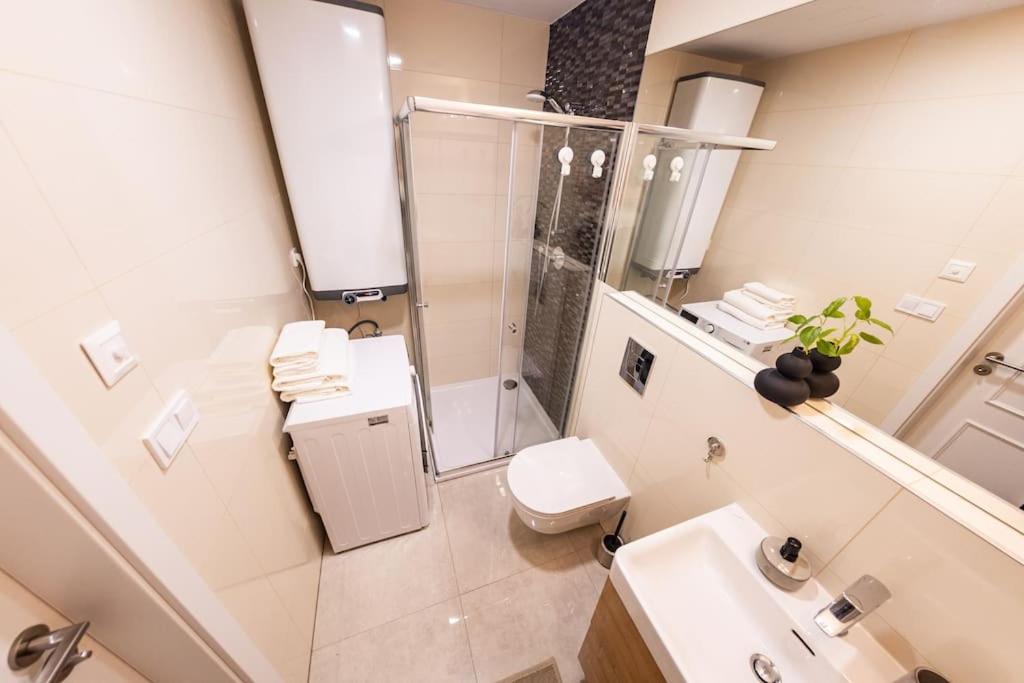 Stylish Studio in the center