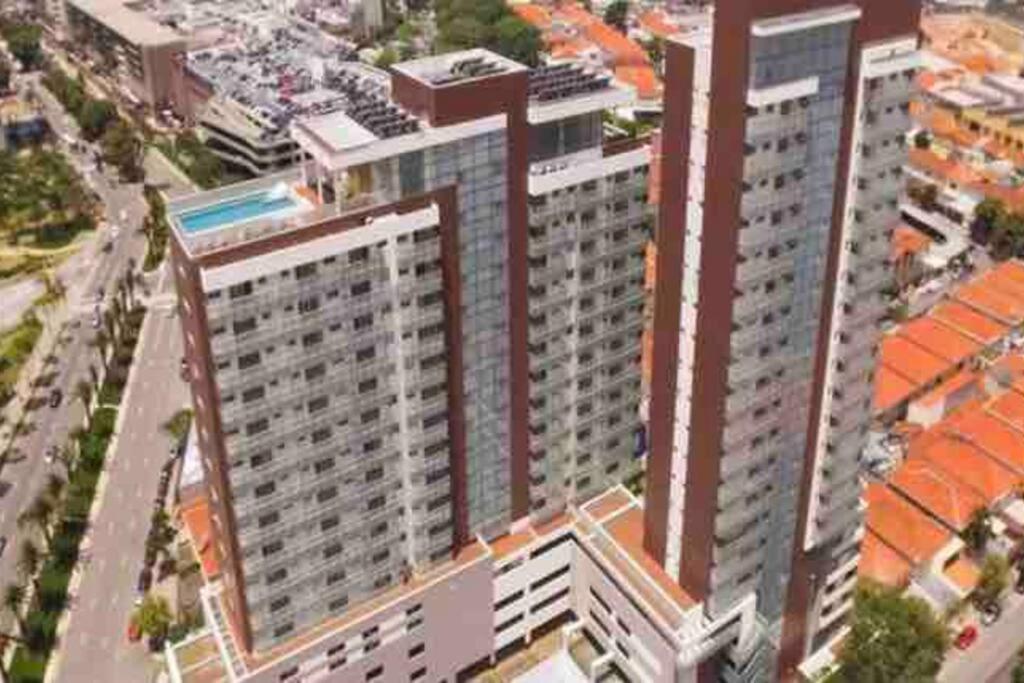 Modern flat, 1 bedroom, next to Shopping Morumbi