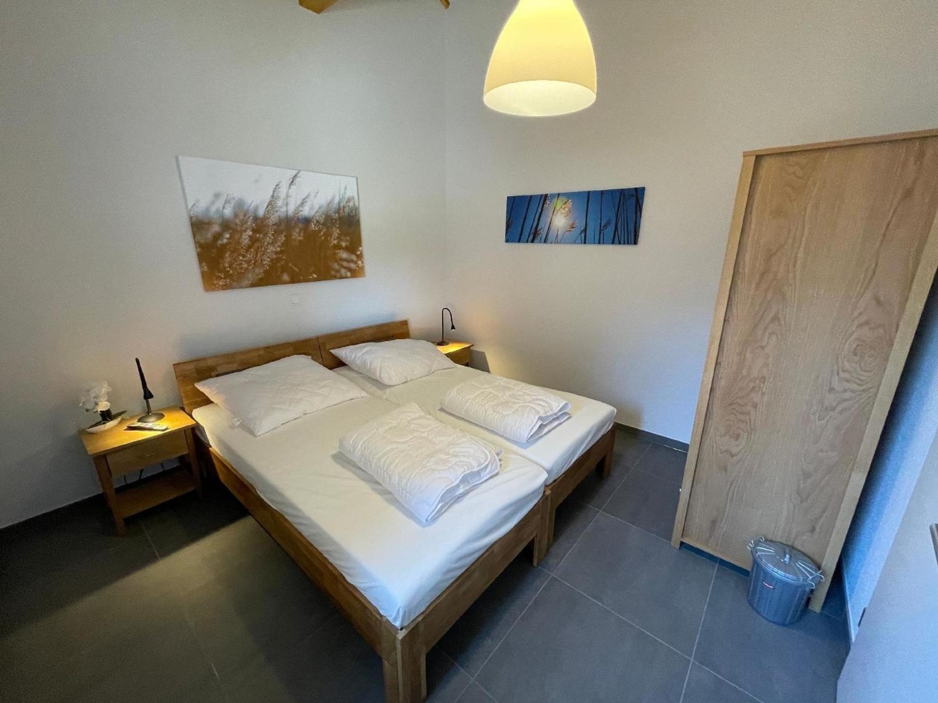 Ferienhaus mit Garten, Strandkorb und Grillkamin