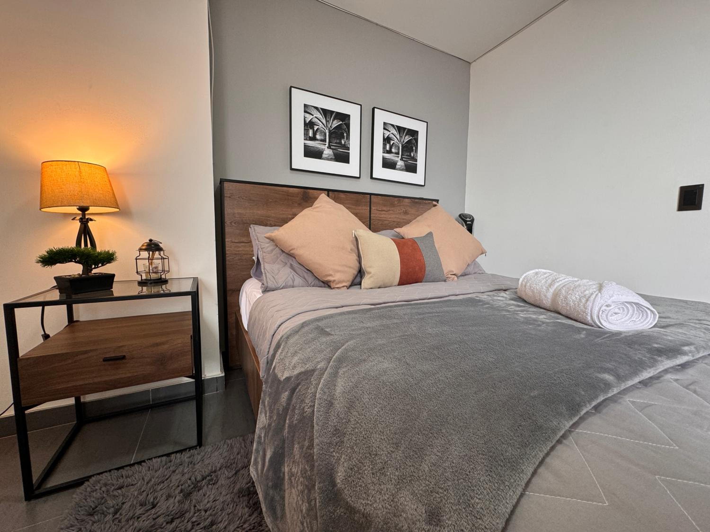 Espectacular apt moderno en el poblado by Hoost