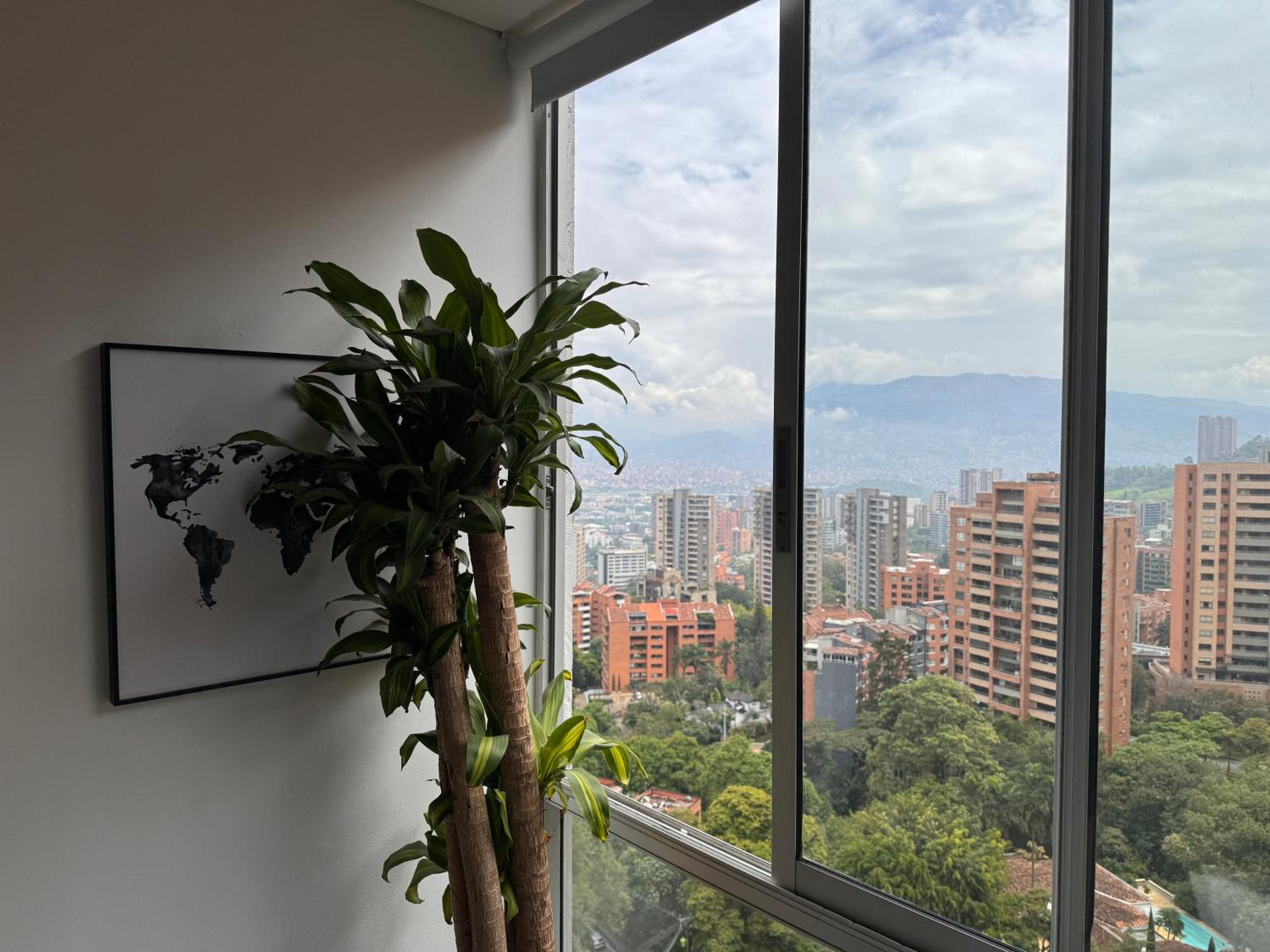 Espectacular apt moderno en el poblado by Hoost