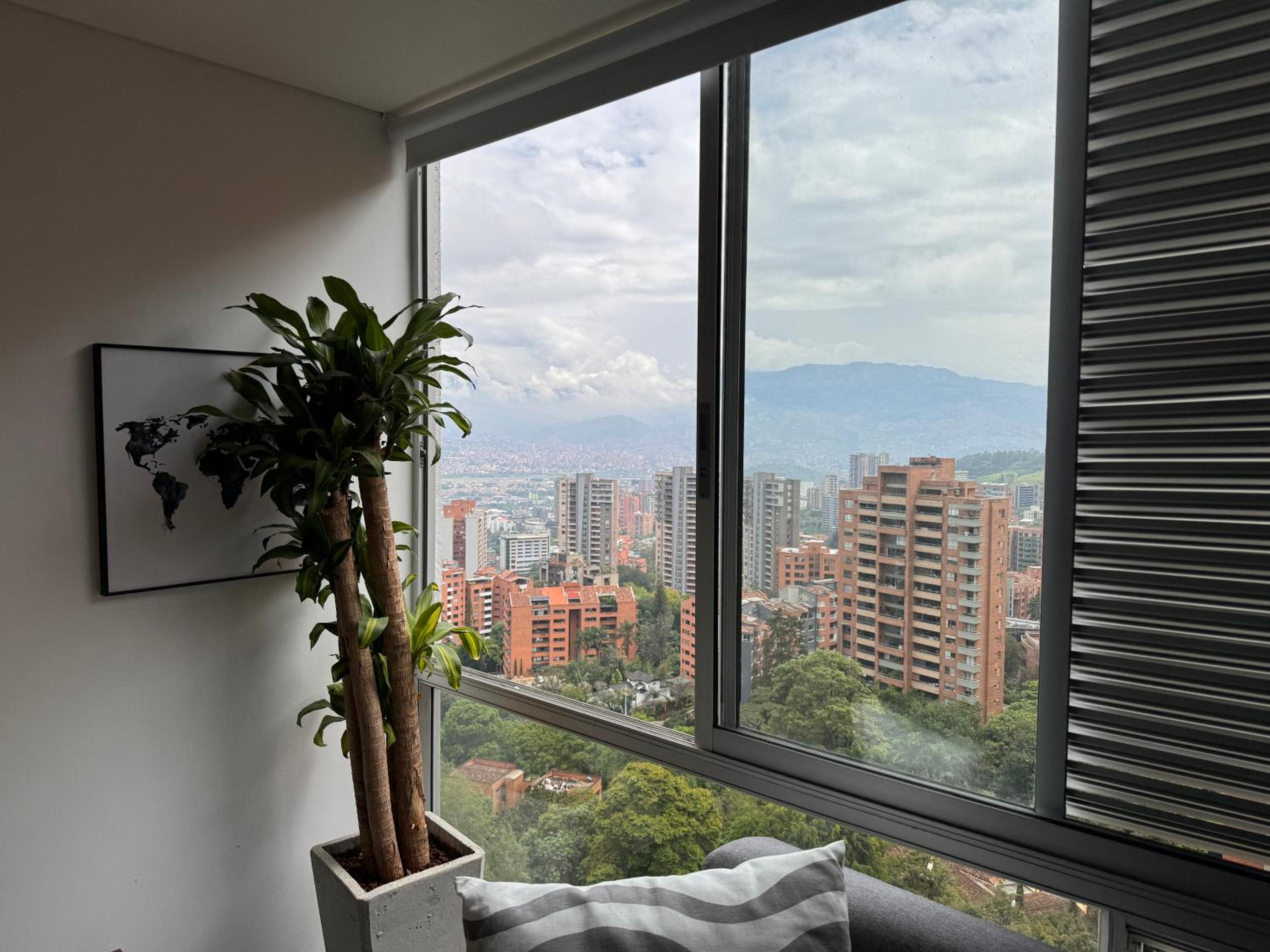 Espectacular apt moderno en el poblado by Hoost