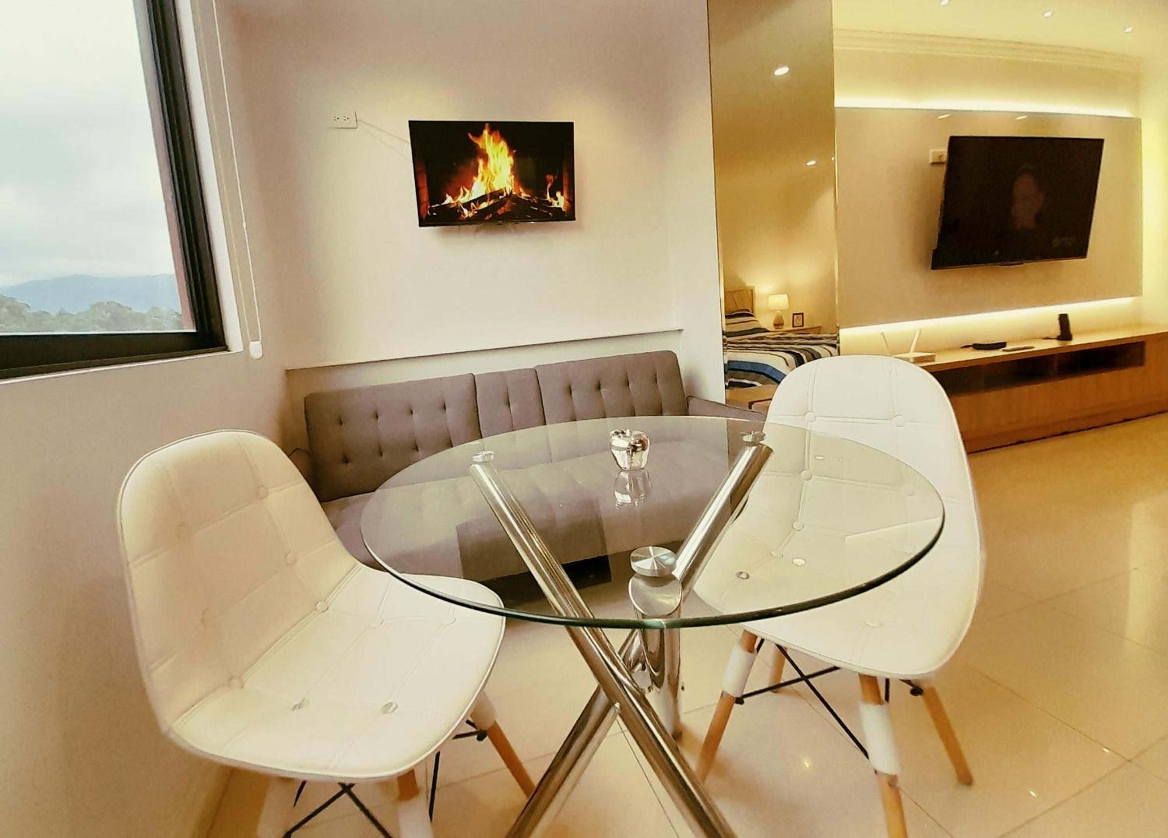 Elegante Suite Privada en Cuenca - Parqueo Incluido