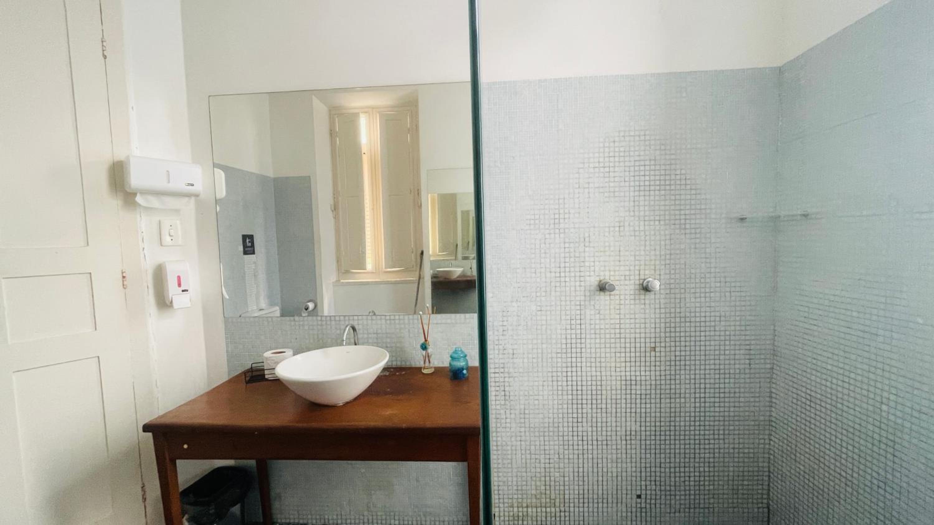 Sunflower Hostel