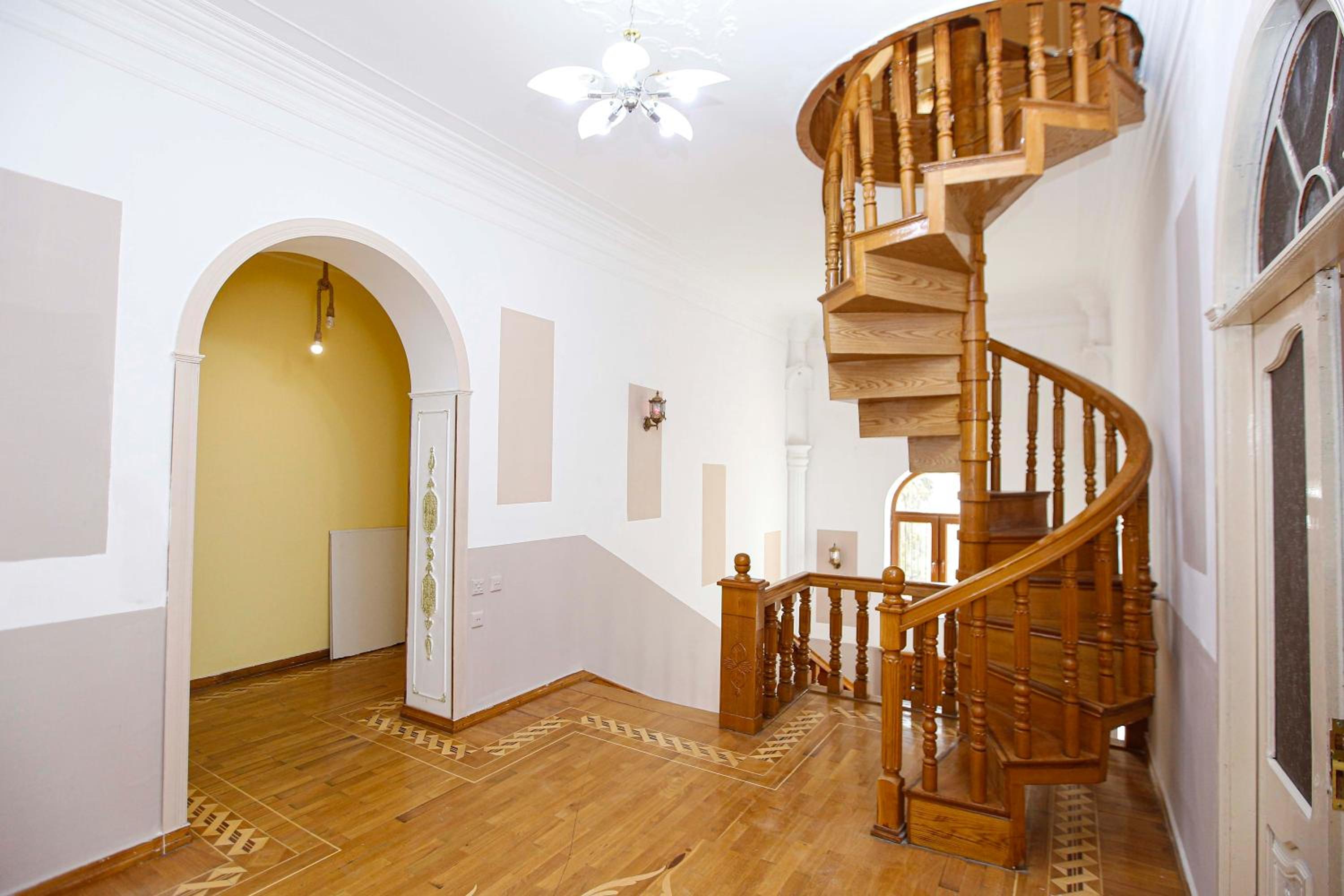 Baku Badamdar Villa