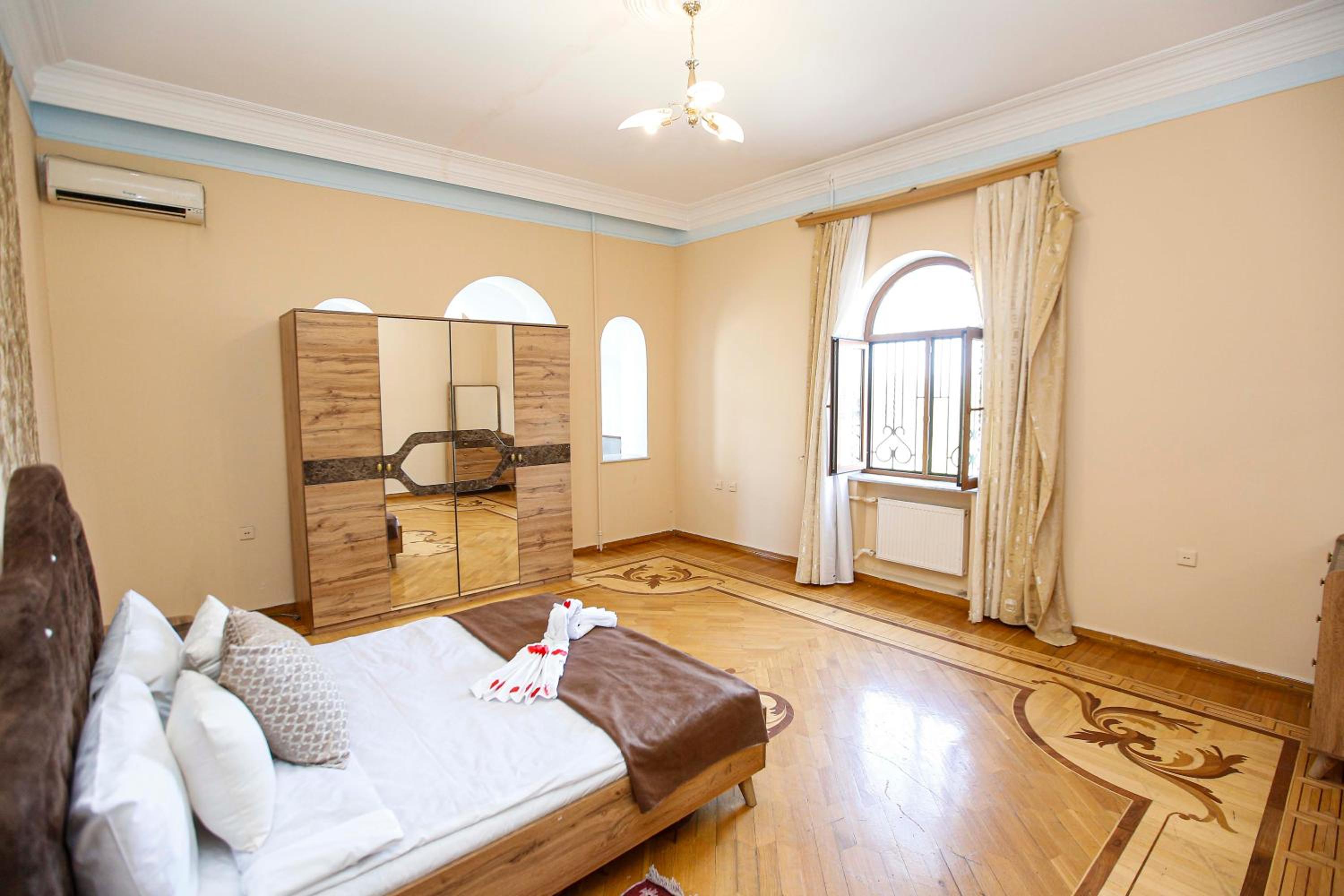Baku Badamdar Villa