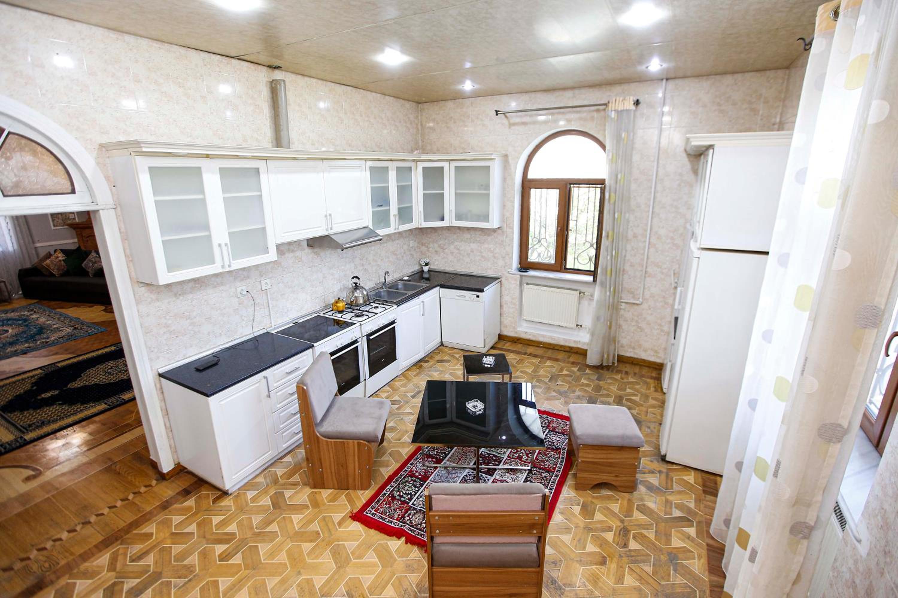 Baku Badamdar Villa