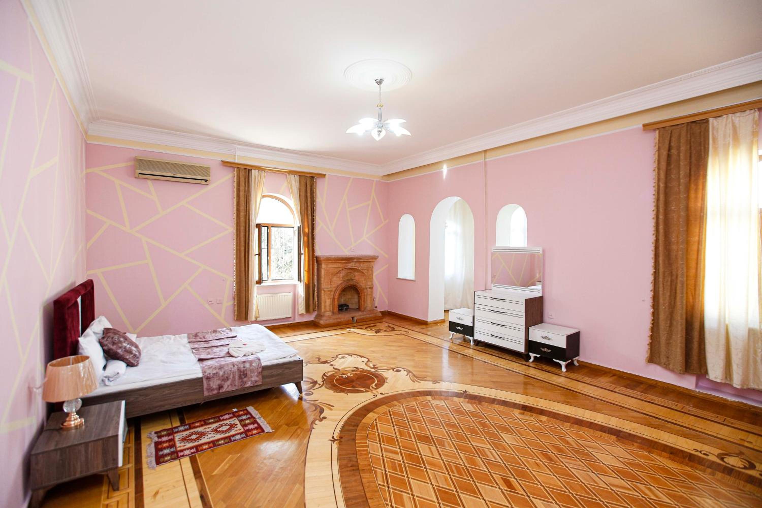 Baku Badamdar Villa