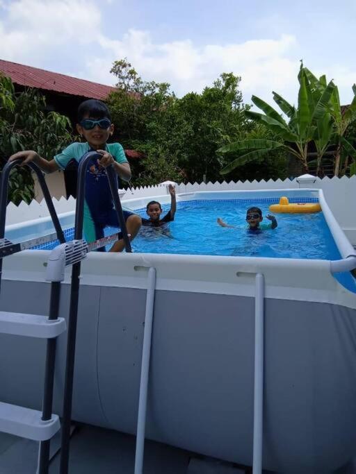 Lumayan Guesthouse, Pantai Murni photo 4