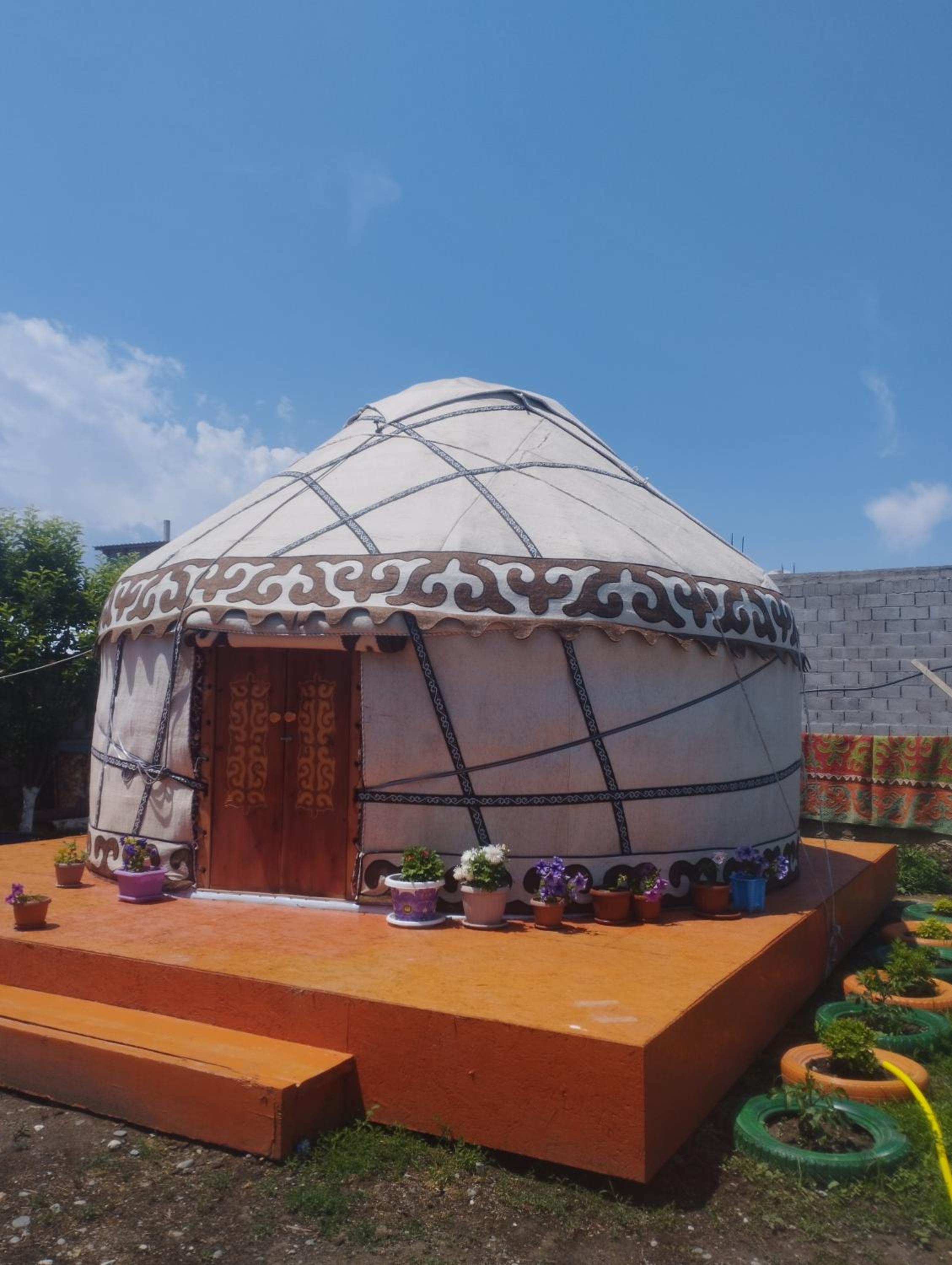 Guest house Roza view 3