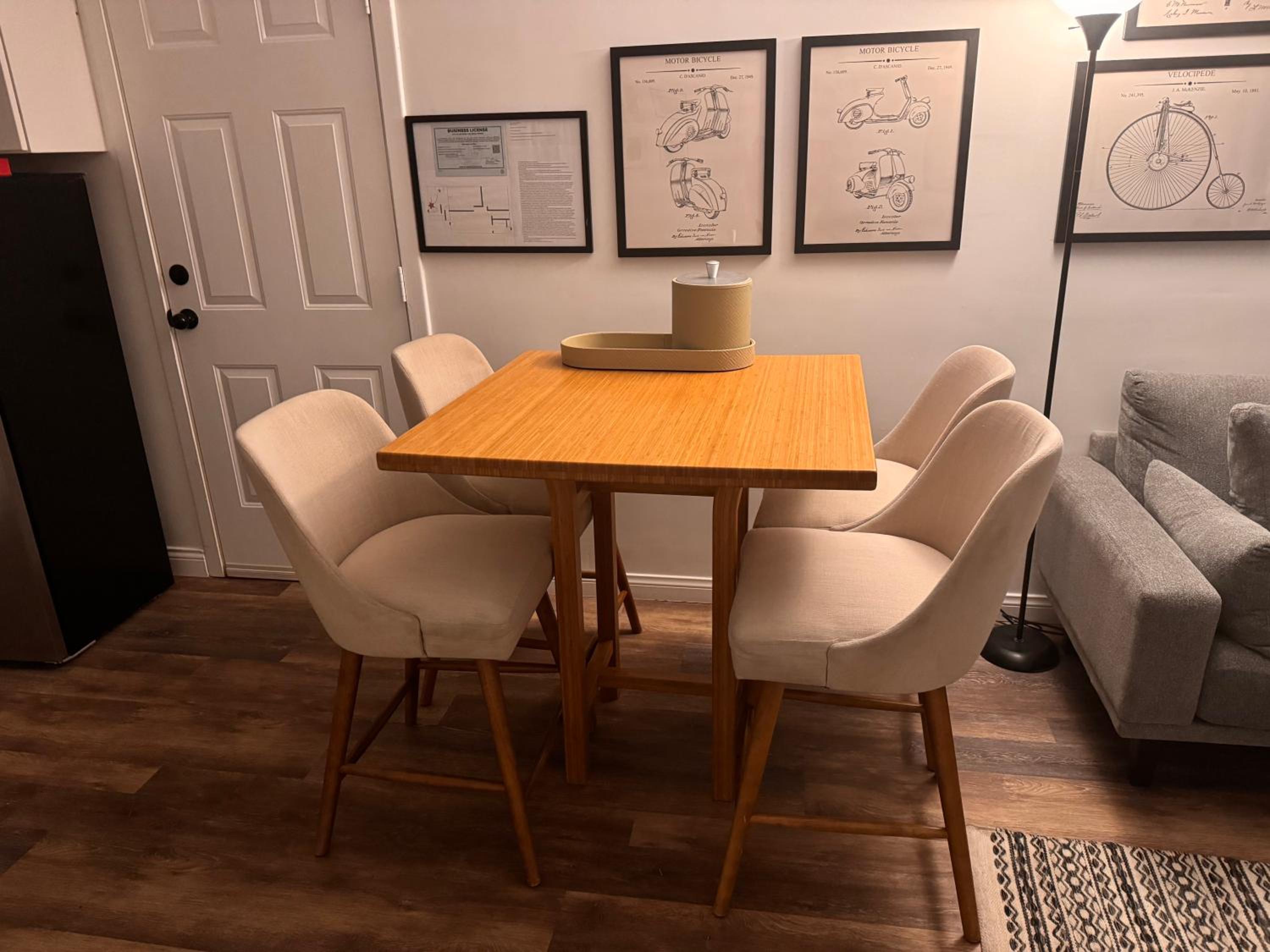 dining