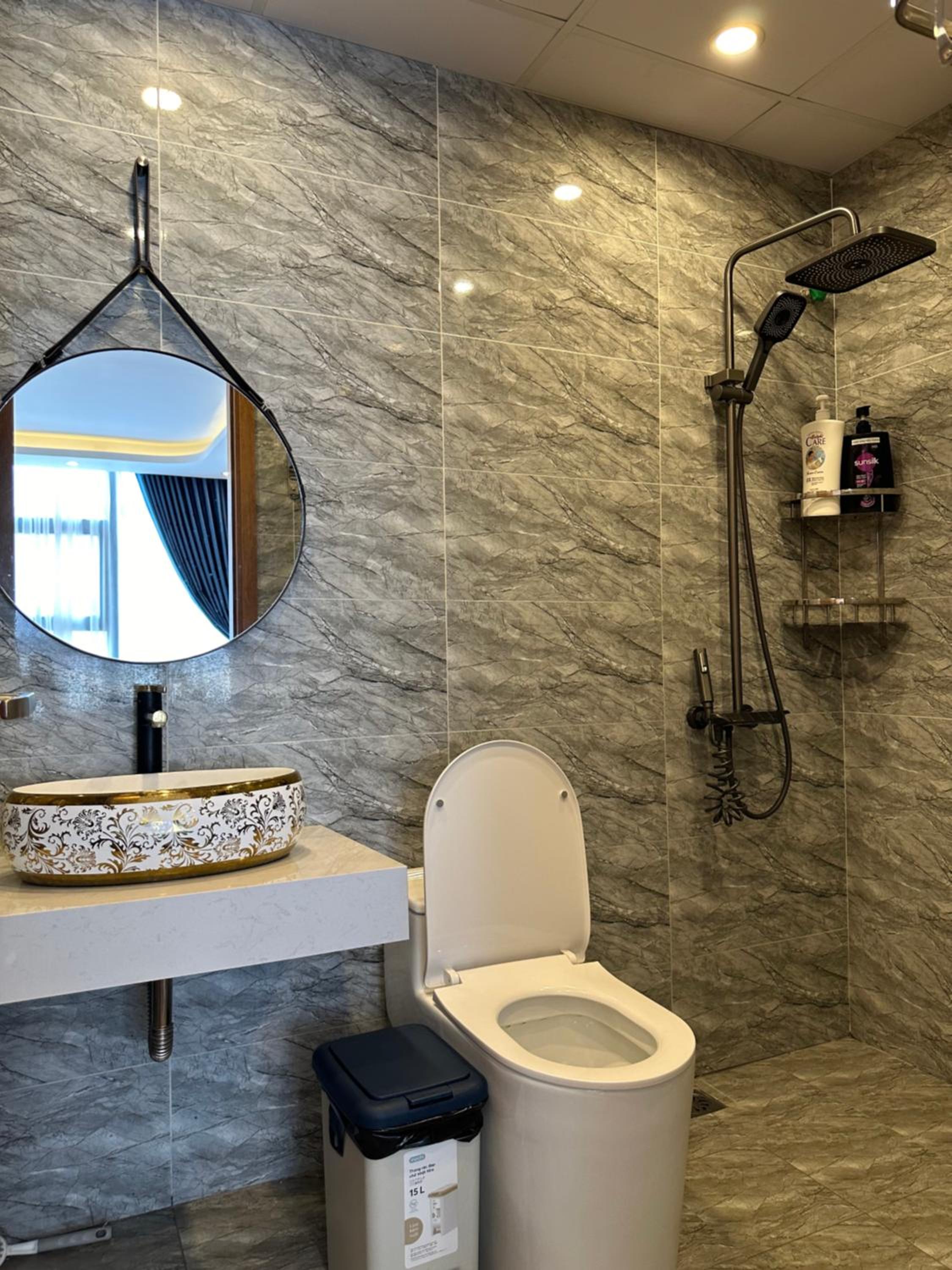 Add 17Gia Ngu 4rd floor City view elevator available