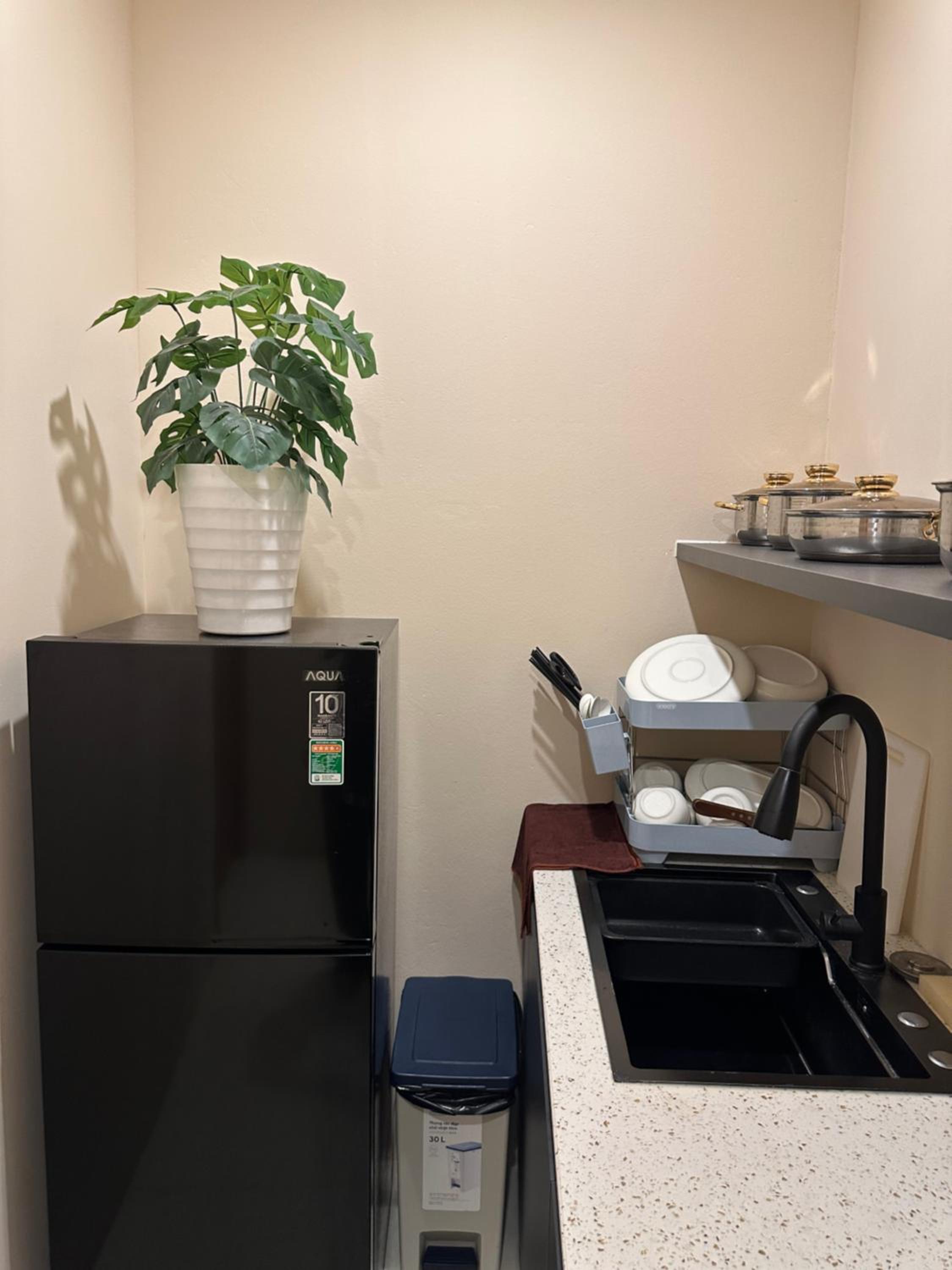 Add 17Gia Ngu 4rd floor City view elevator available