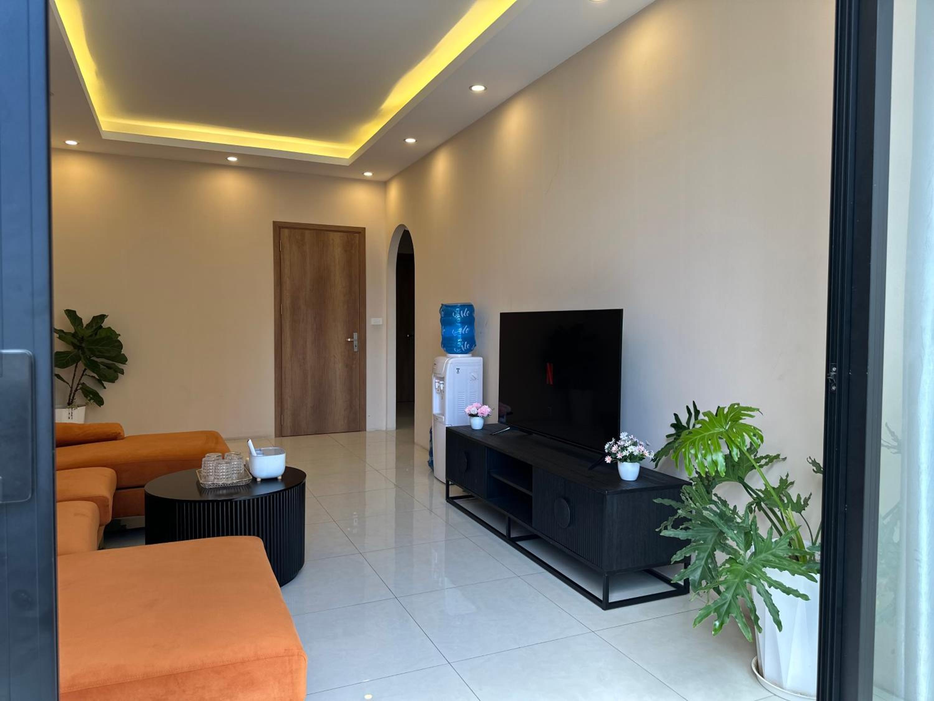 Add 17Gia Ngu 4rd floor City view elevator available