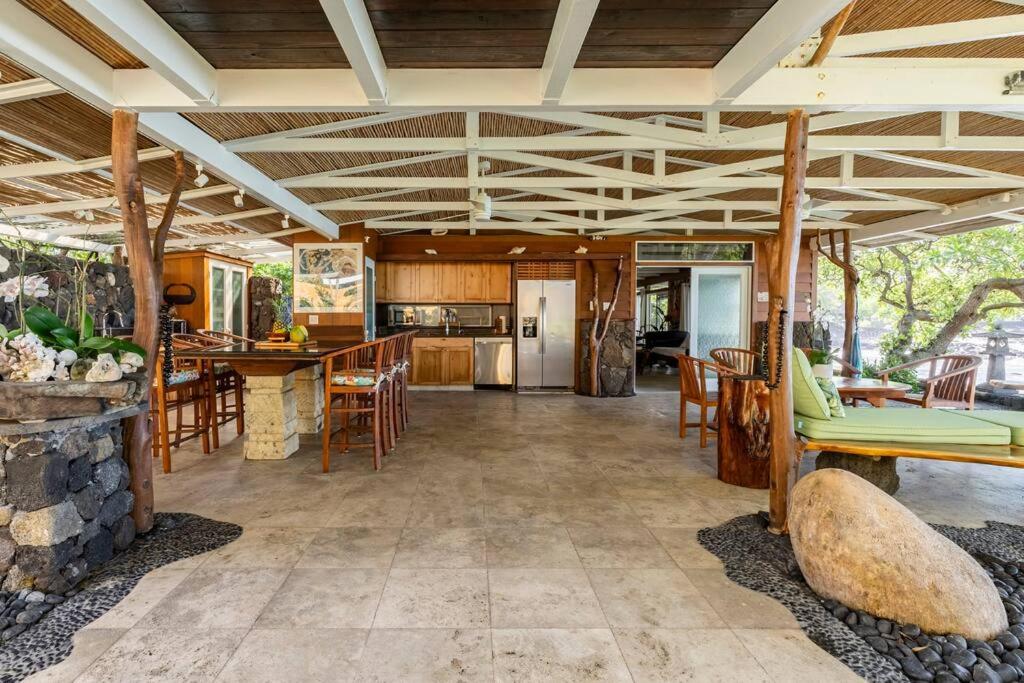 Little Piece of Heaven- Oceanfront Private Home view 3