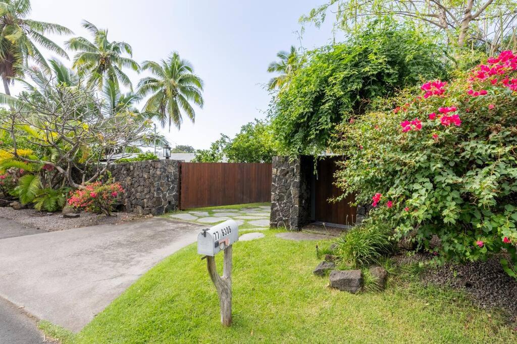 Little Piece of Heaven- Oceanfront Private Home view 4
