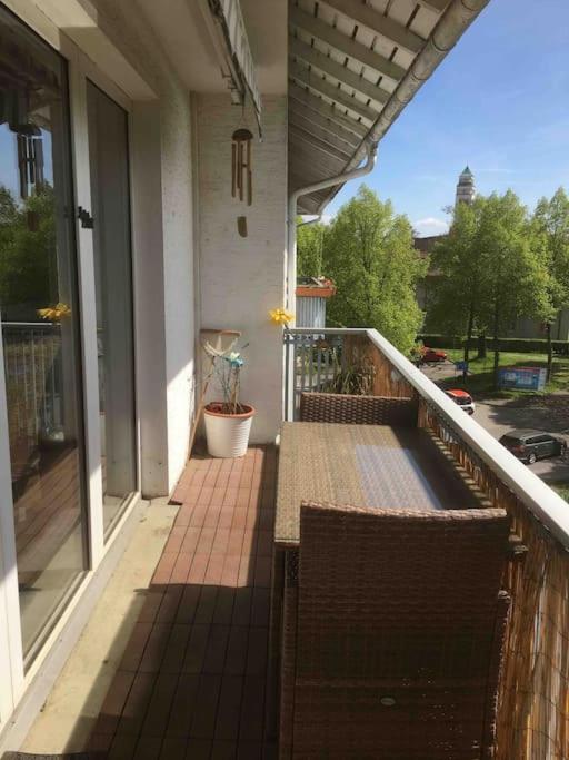 Luminous apartment in Kehl near Strasbourg, conveniently located next to a tram stop with direct access to Strasbourg city centre