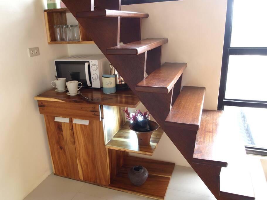 Romantic Loft Escape! Cozy Stay and Free Parking view 3
