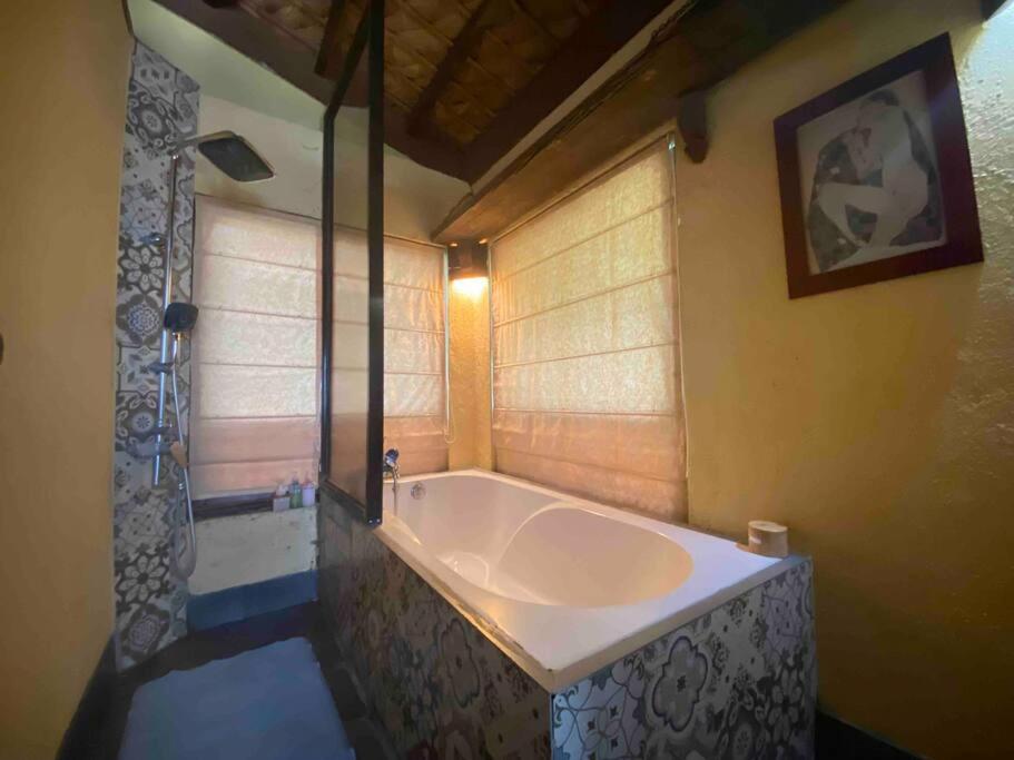 Romantic Suite with Private Bathtub and Mountain View