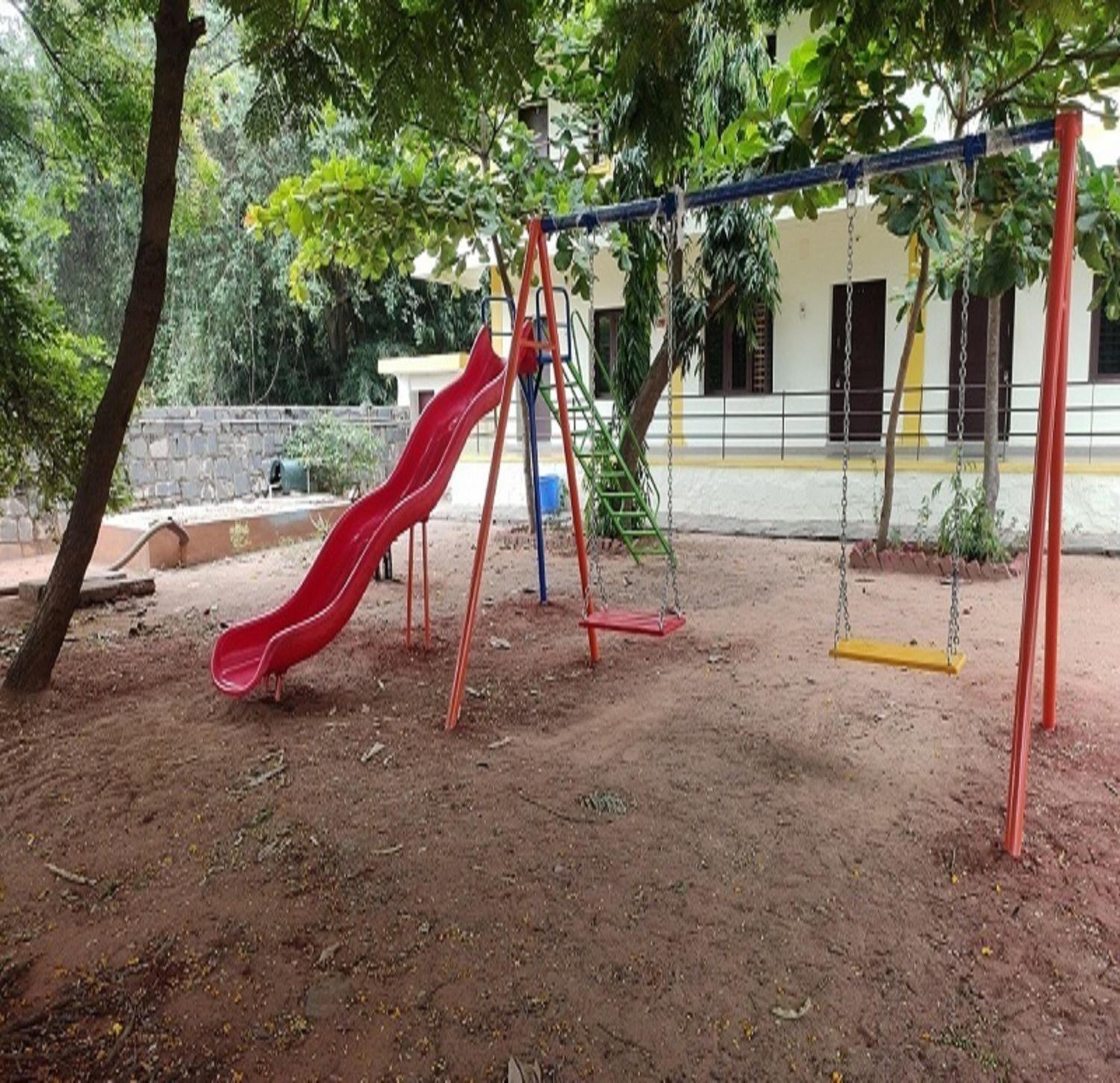 Photo 8