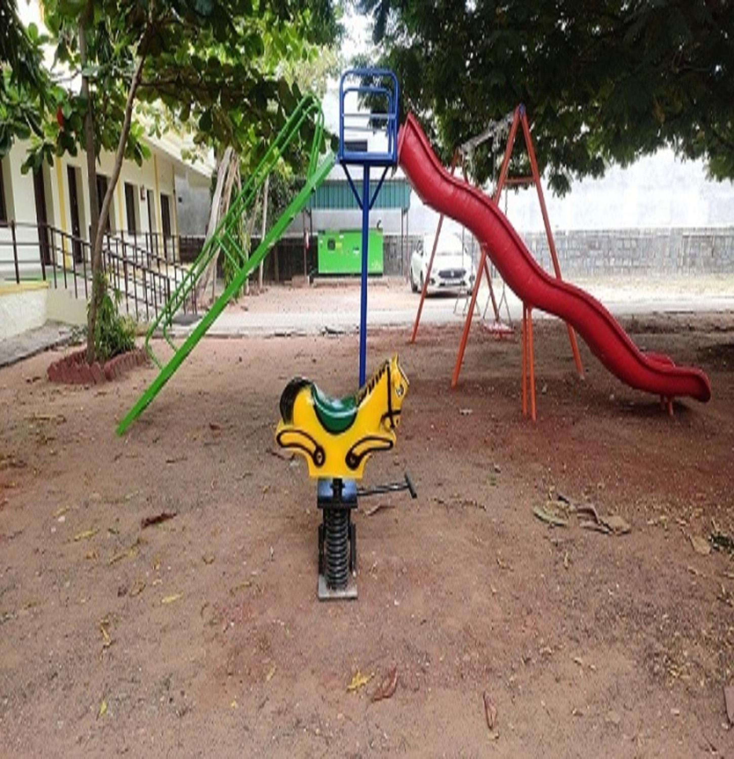 Photo 10