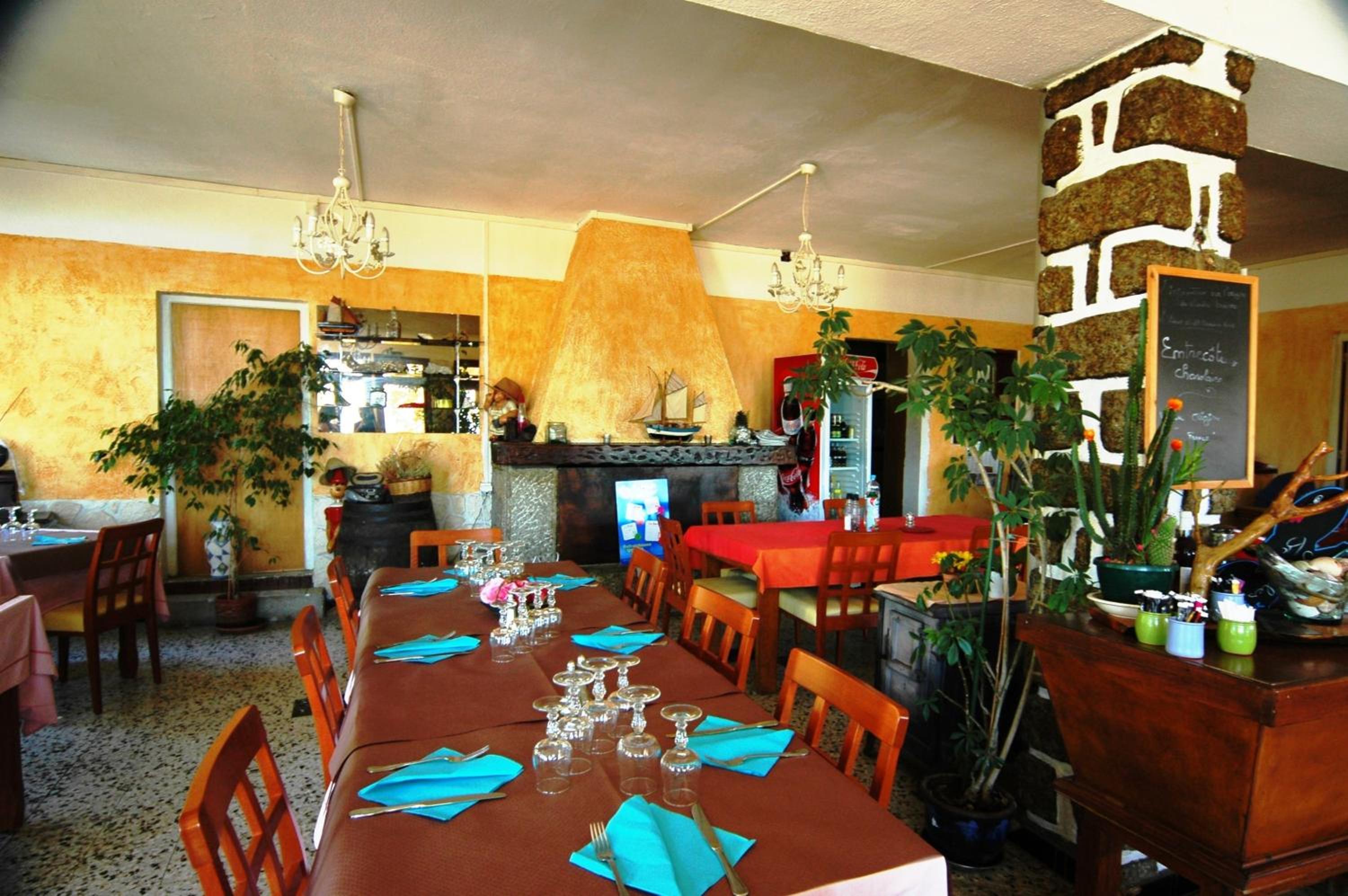 restaurant