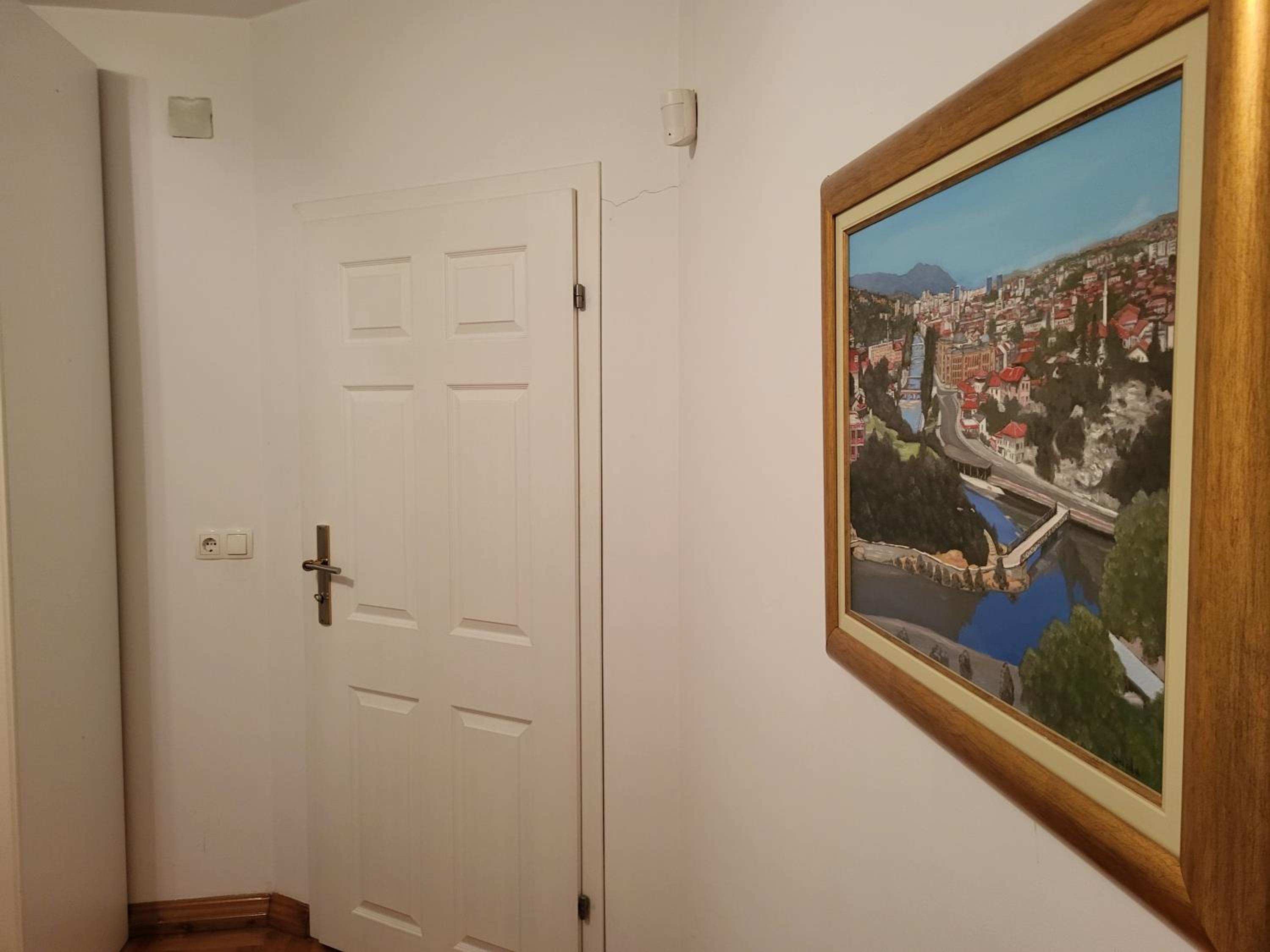 Residence Apartments Hari Sarajevo, Spacy Apartments, Free parking, Aircondition, Airport 1,5 km