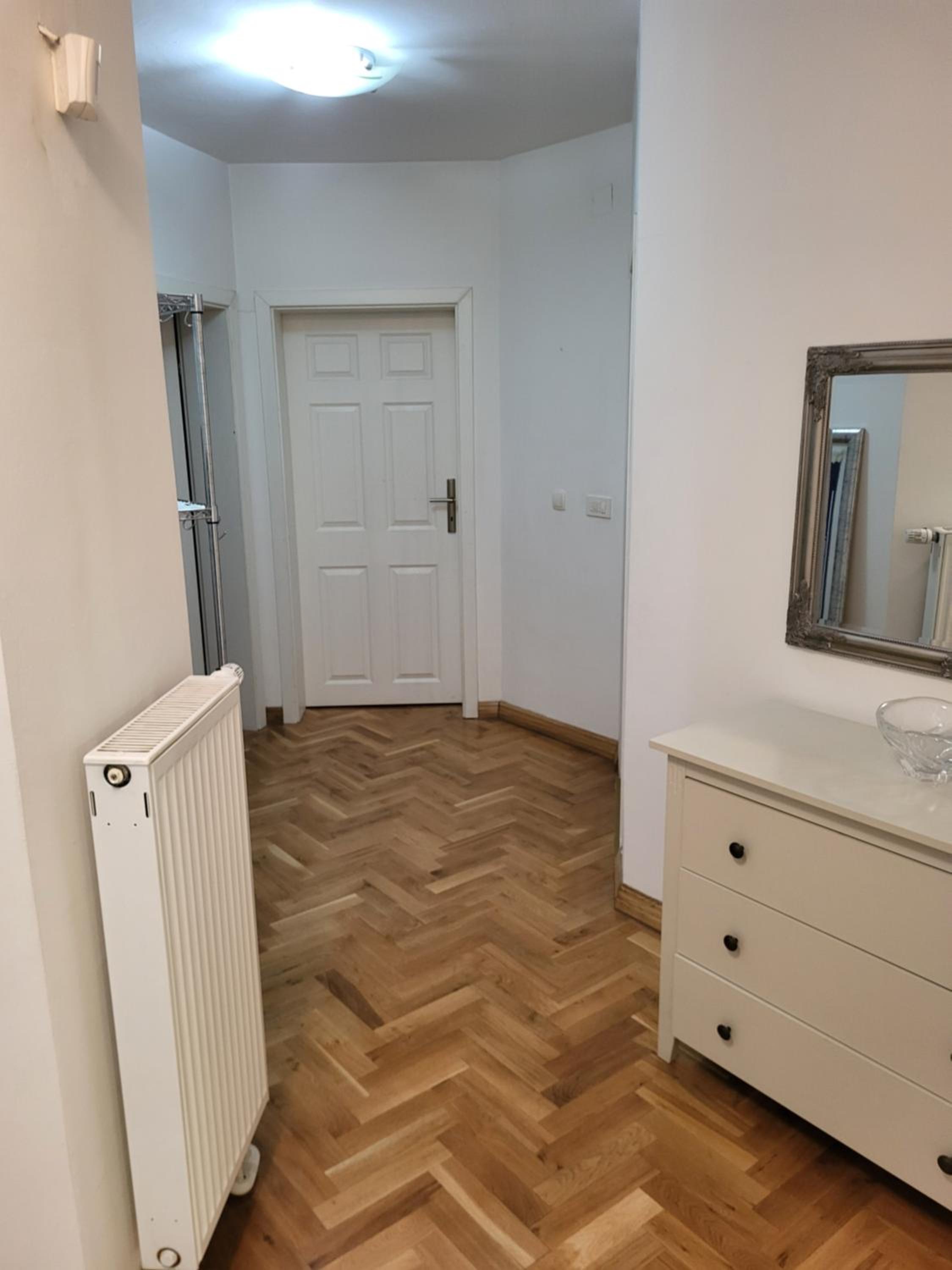 Residence Apartments Hari Sarajevo, Spacy Apartments, Free parking, Aircondition, Airport 1,5 km